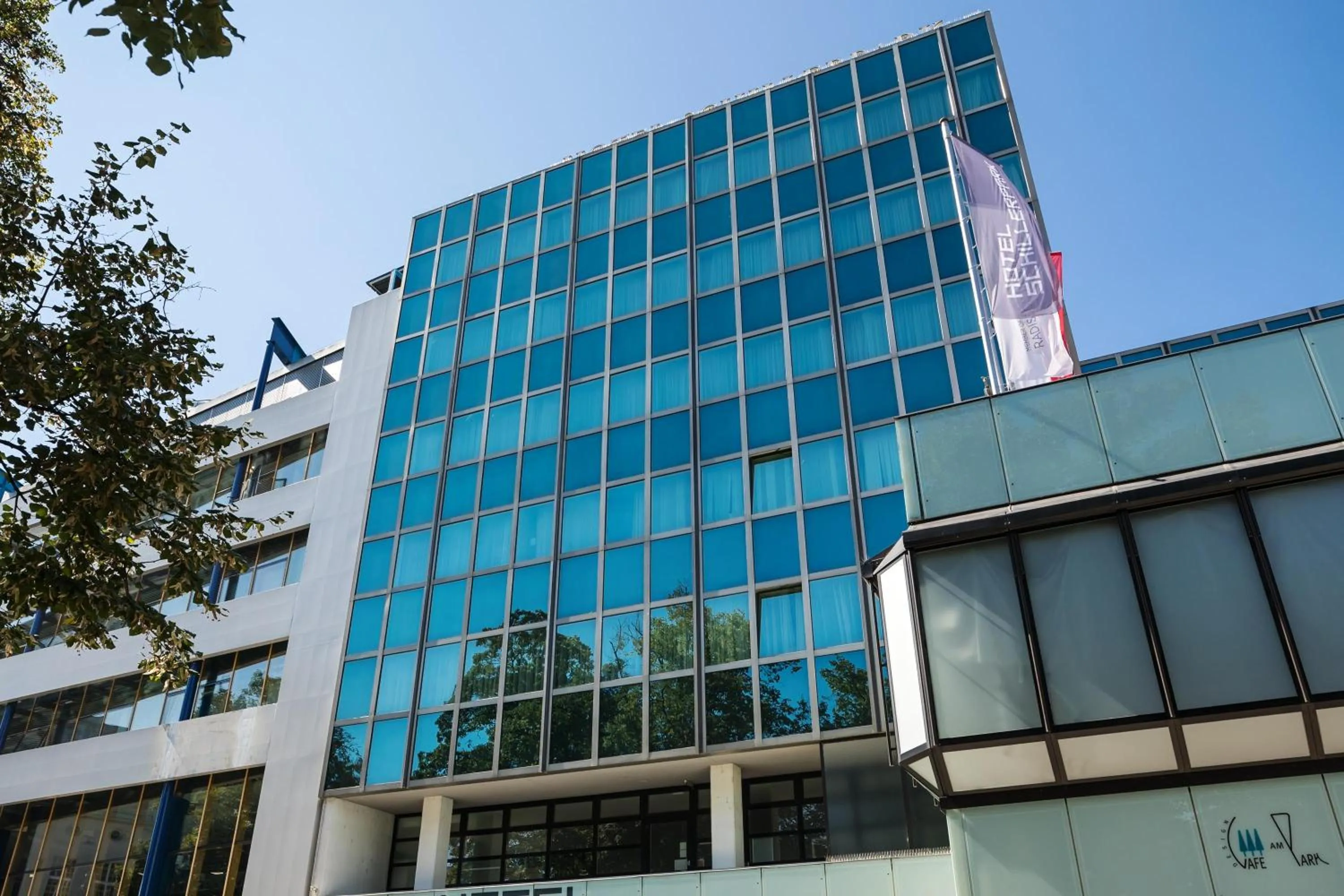 Property building in Hotel Schillerpark Linz, a member of Radisson Individuals