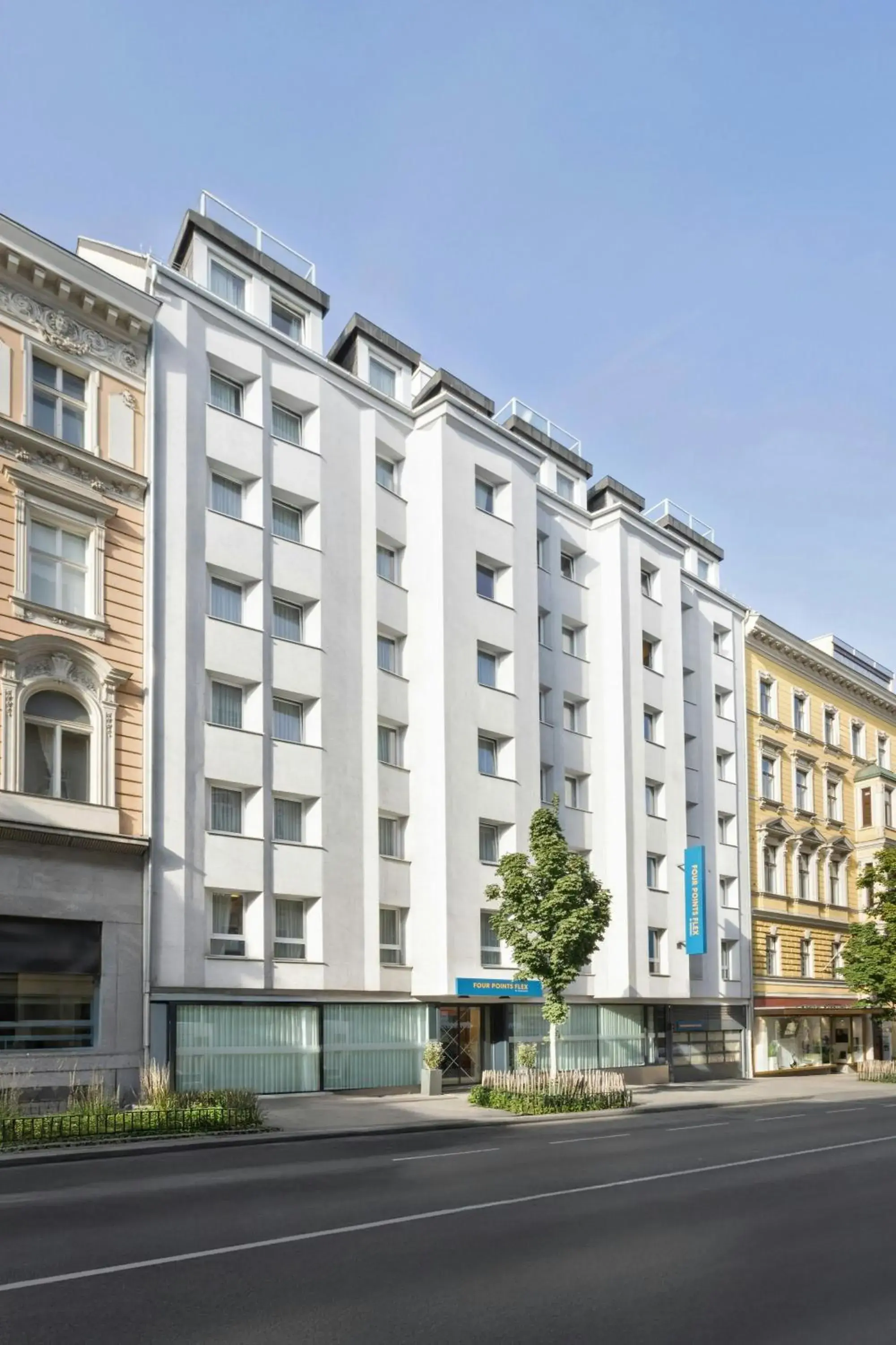 Property building in Four Points Flex by Sheraton Vienna Hauptbahnhof Property building in Four Points Flex by Sheraton Vienna Hauptbahnhof