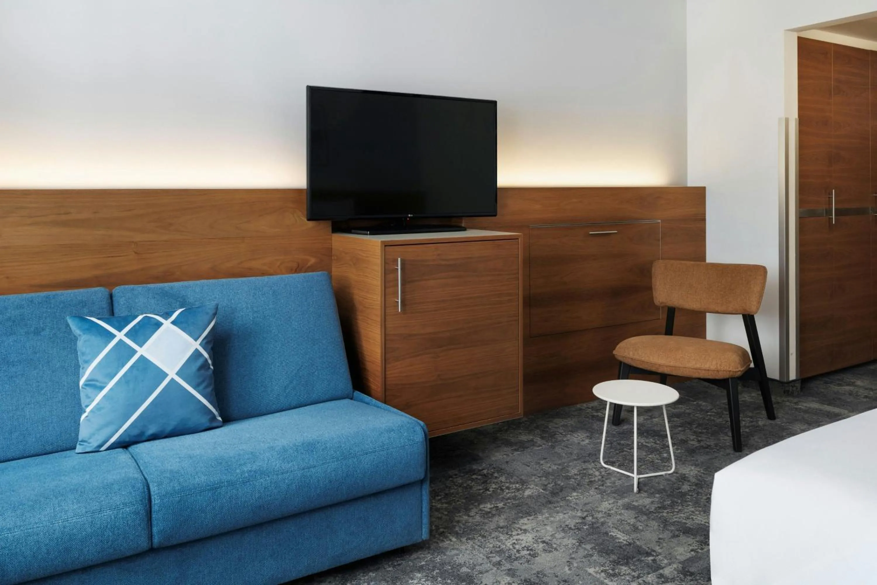 Photo of the whole room in Four Points Flex by Sheraton Vienna Mariahilf