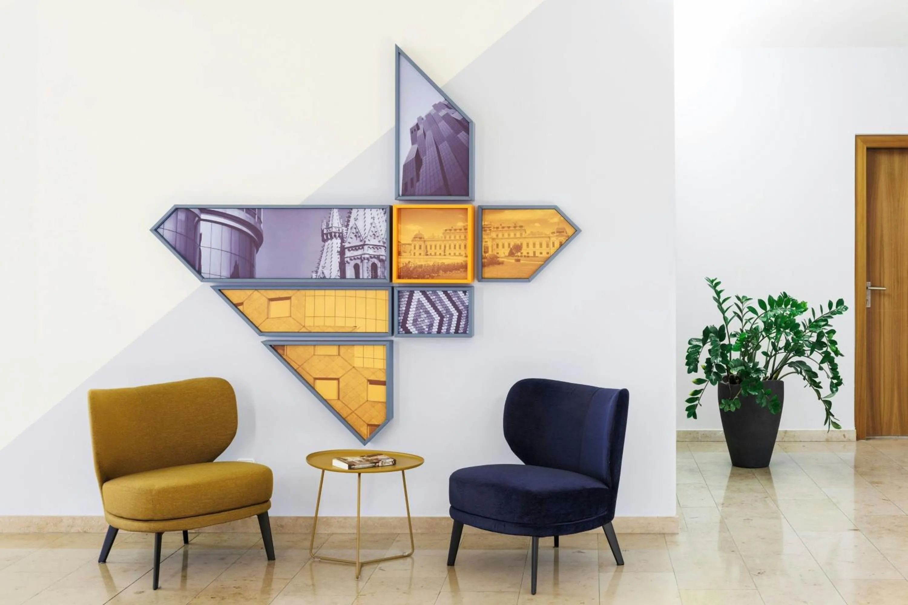 Lobby or reception in Four Points Flex by Sheraton Vienna Mariahilf