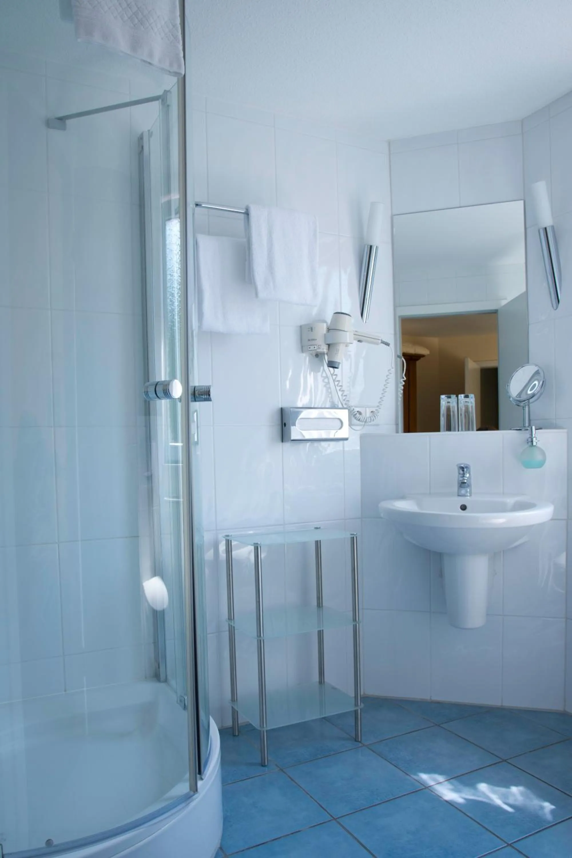 Bathroom in Landhotel Schuff