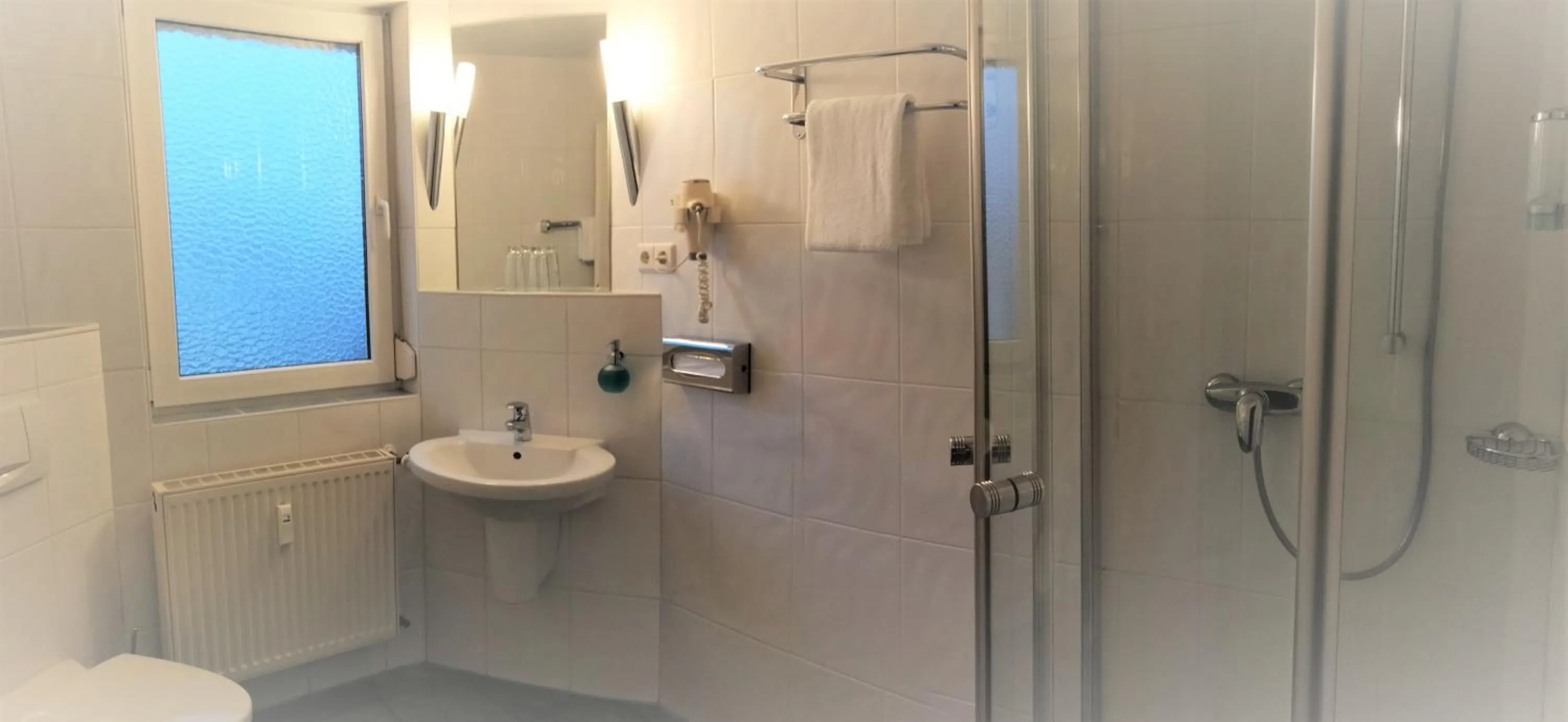 Bathroom in Landhotel Schuff