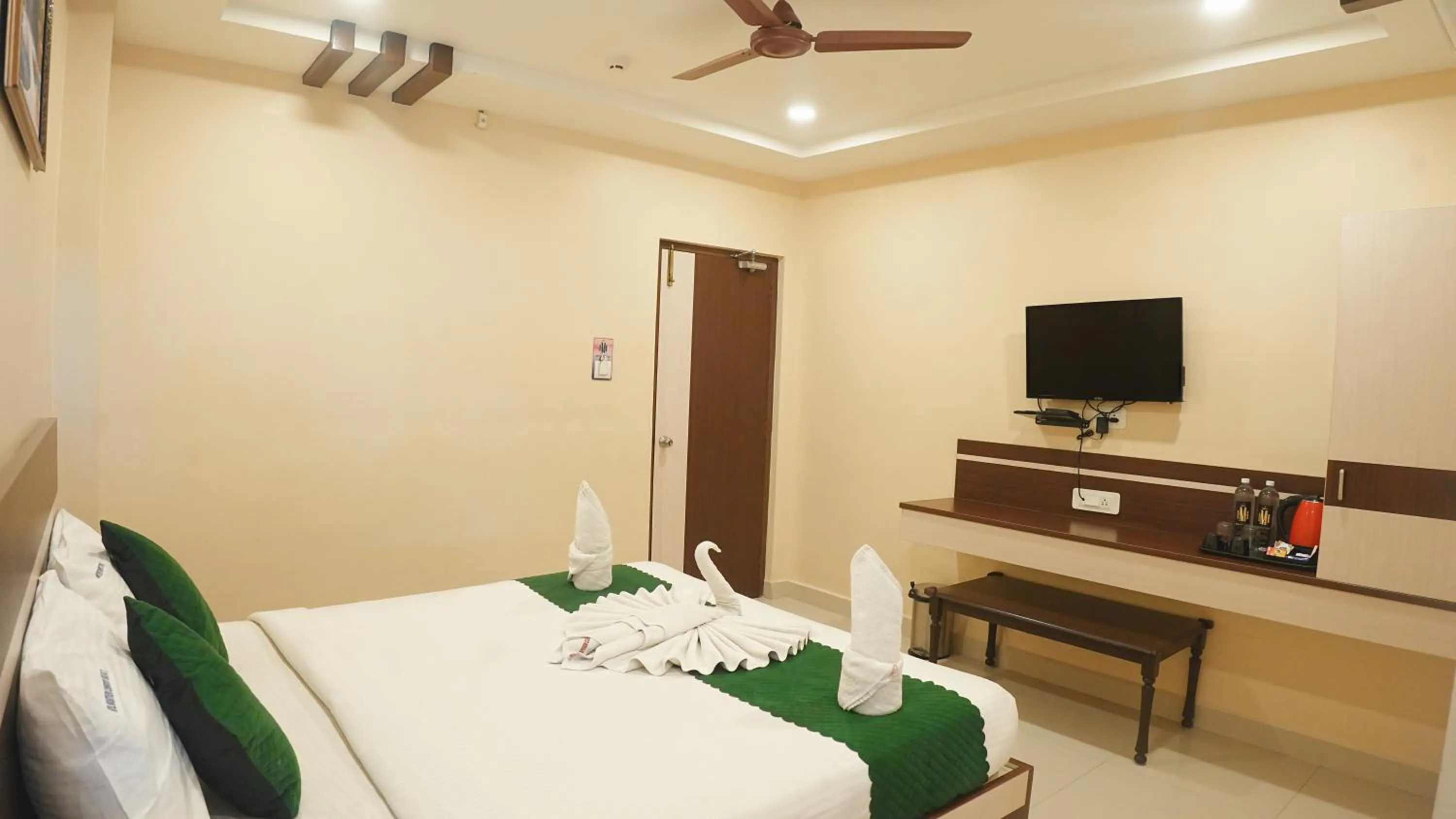 Bed in Hotel Mountview Comforts