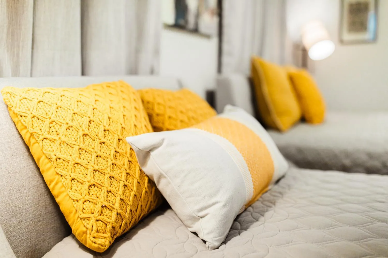 Bed in The Inn at Newton Highlands