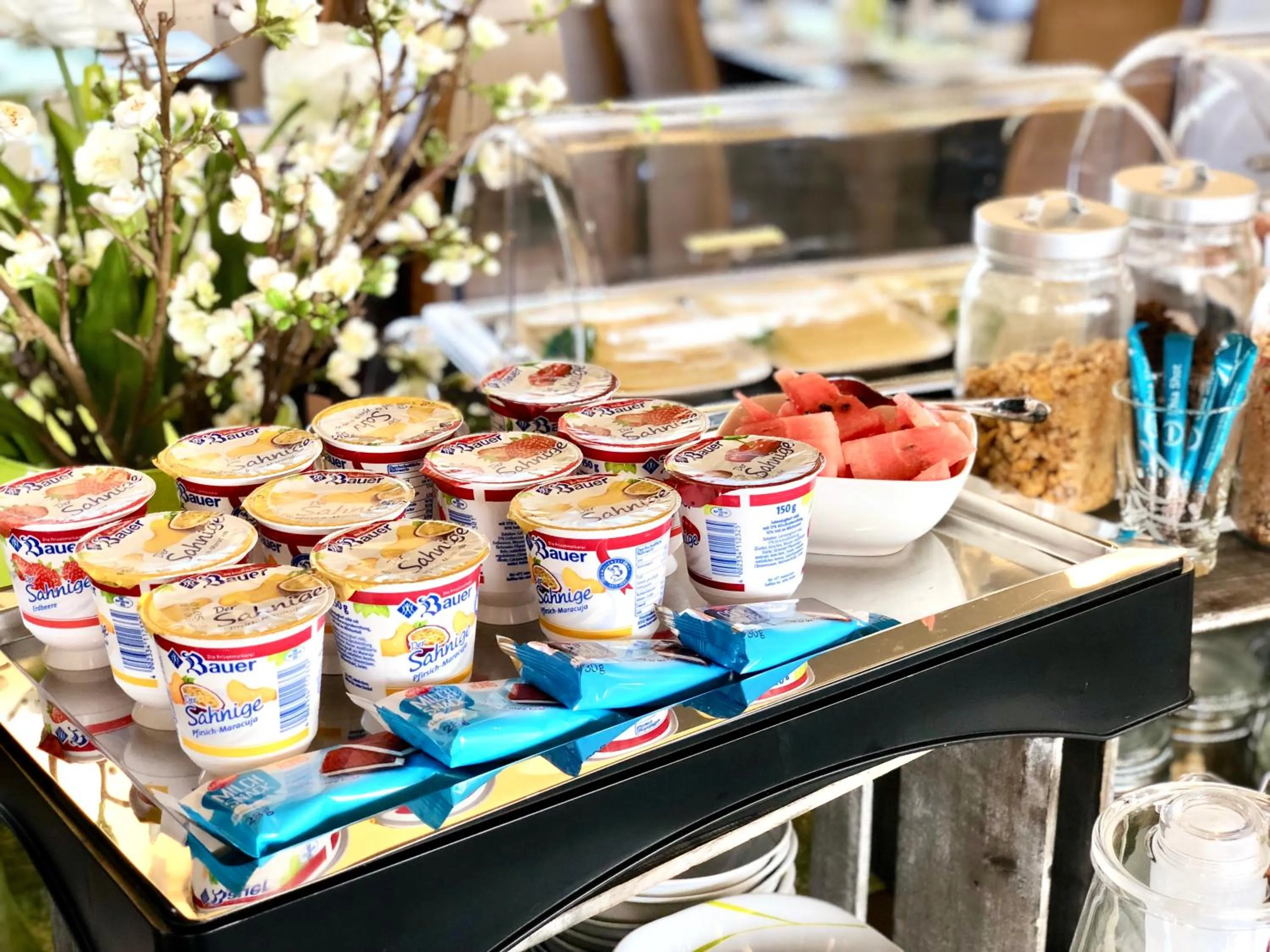 Buffet breakfast in Hotel Weitblick Bielefeld