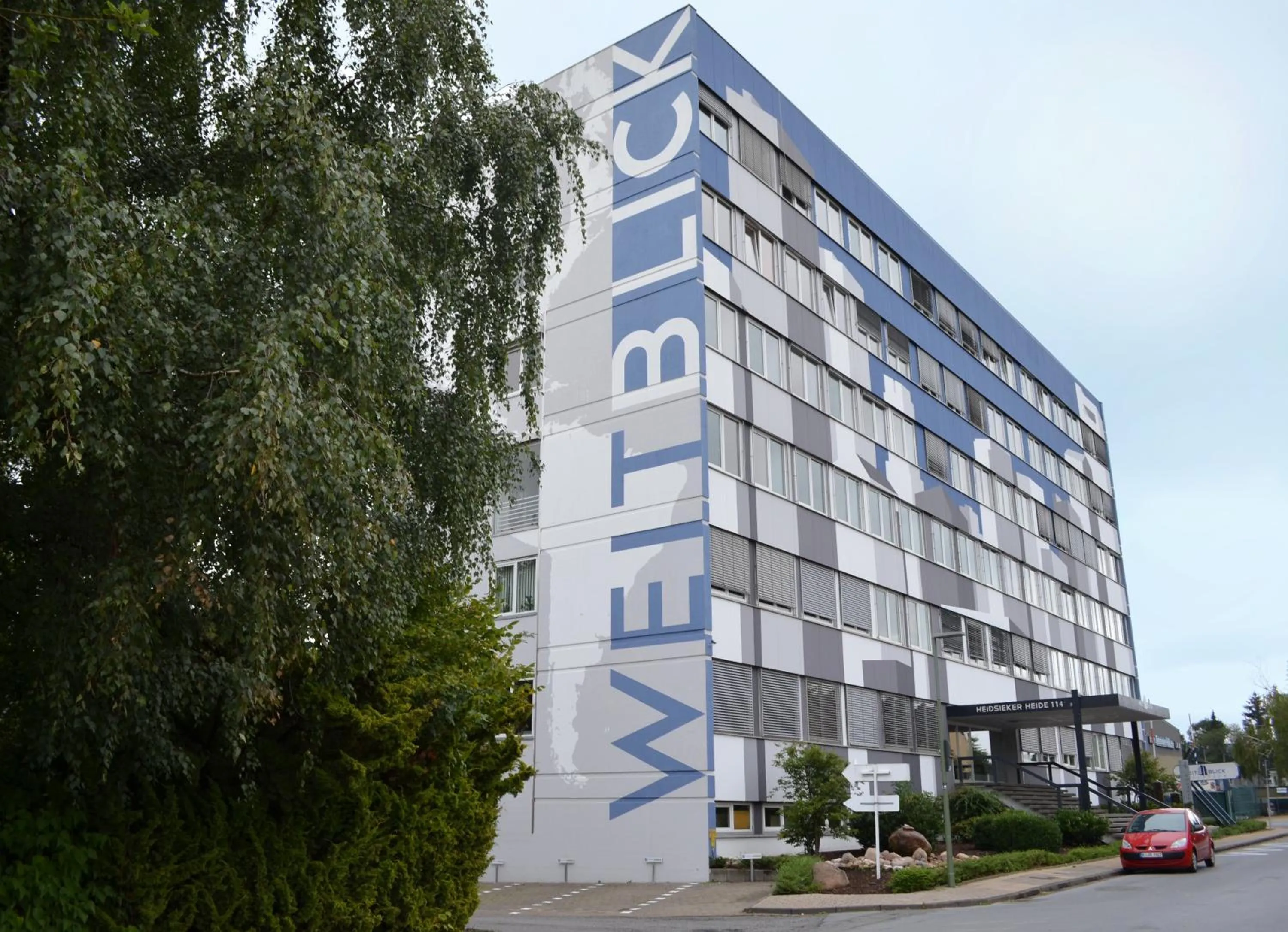 Facade/entrance in Hotel Weitblick Bielefeld