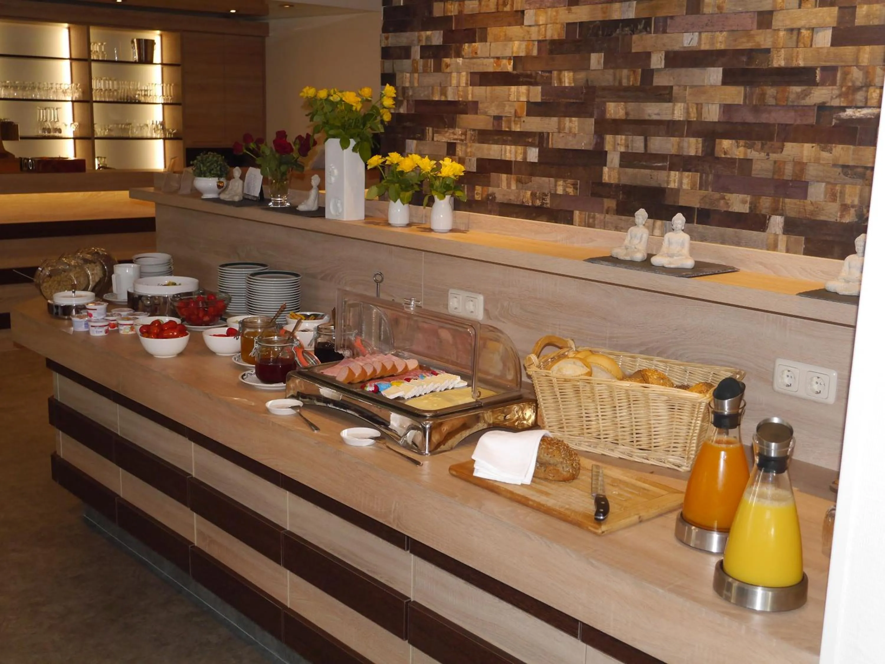 Buffet breakfast in Hotel "Im Winkel"