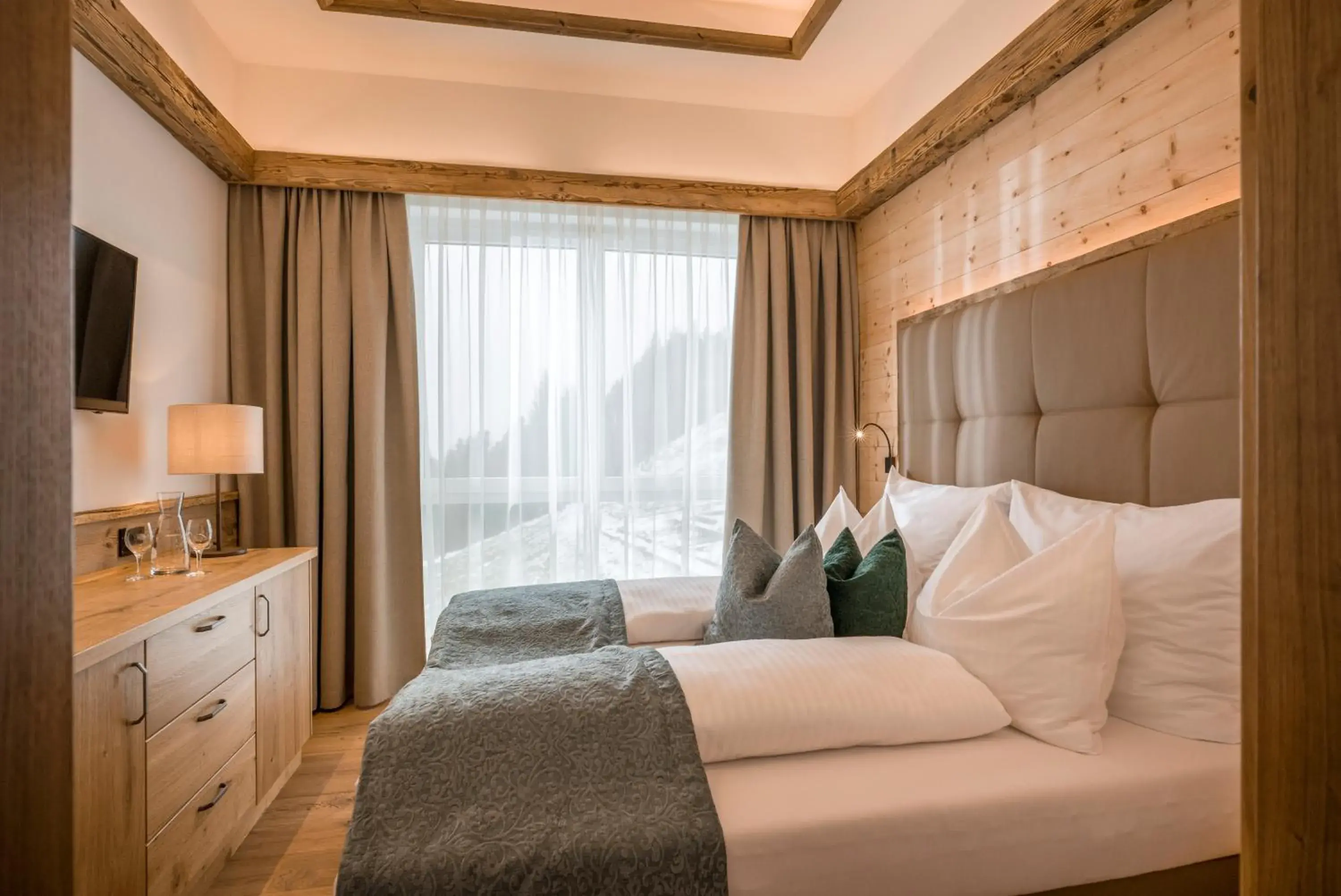 Family Suite - single occupancy in Hotel Panorama Royal Family Suite - single occupancy in Hotel Panorama Royal