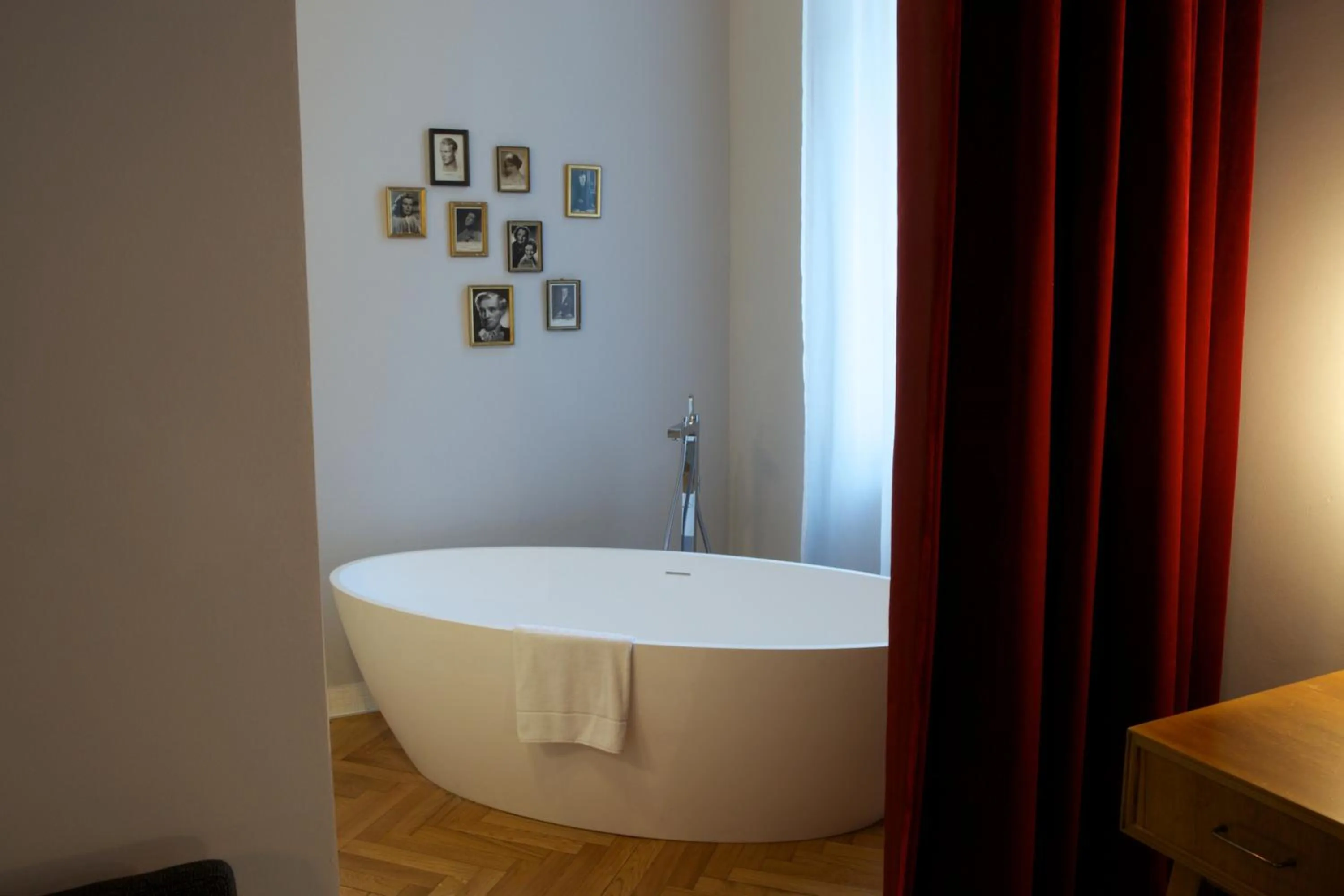 Bath in Small Luxury Hotel Altstadt Vienna
