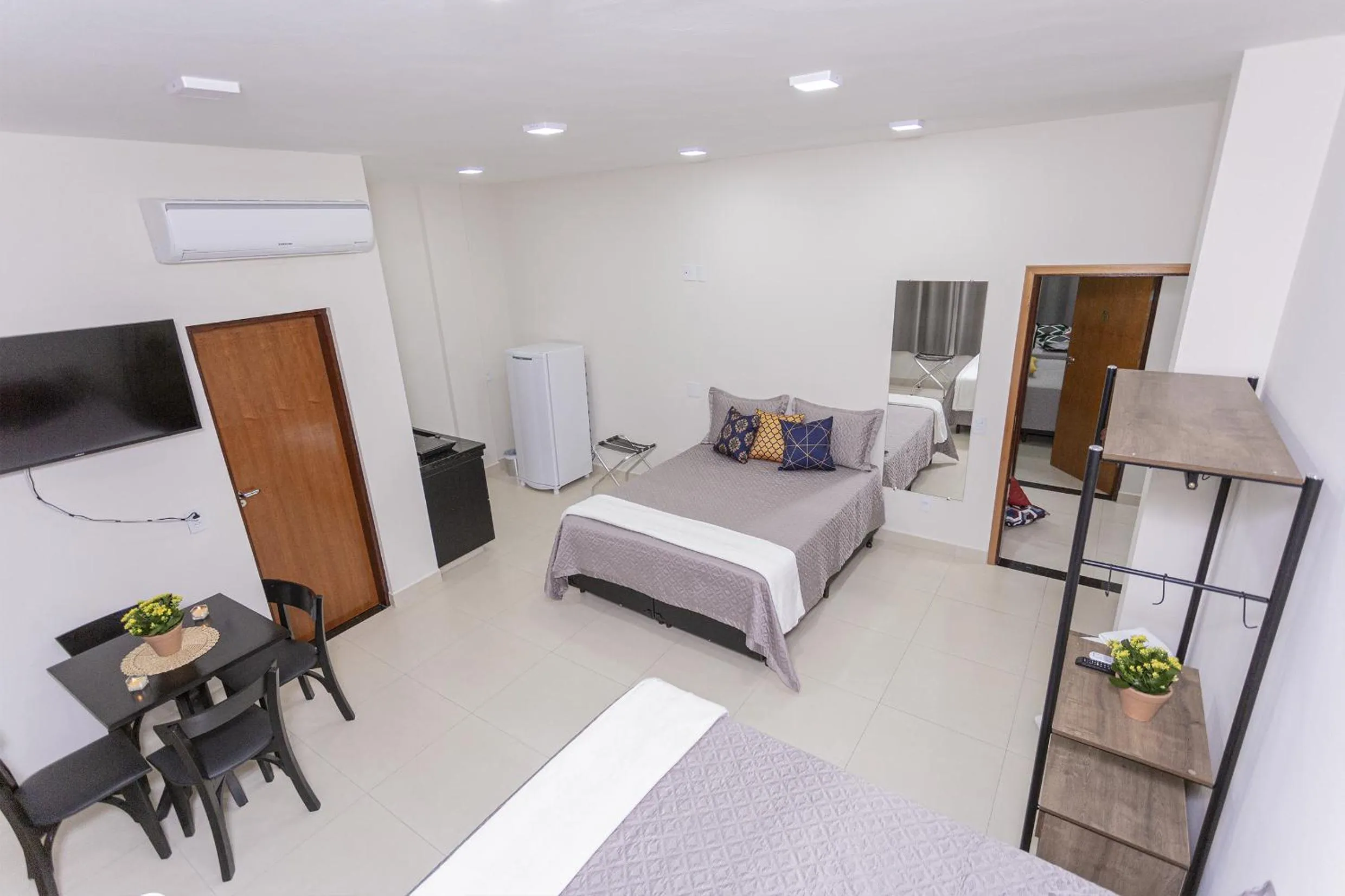 Bedroom, Bed in Hotel Amsterdam Suítes