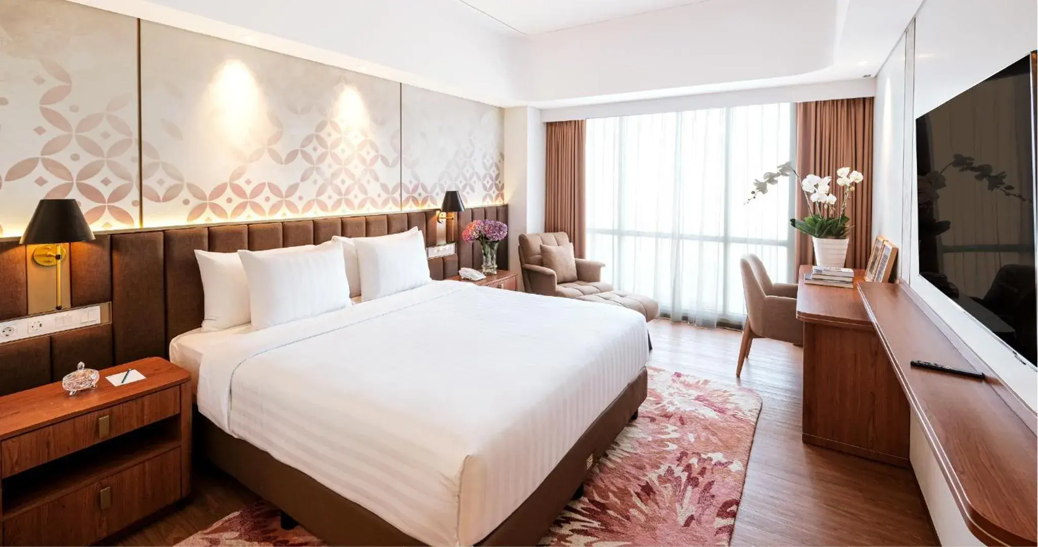 Premier King Room in Atria Hotel Malang Premier King Room in Atria Hotel Malang