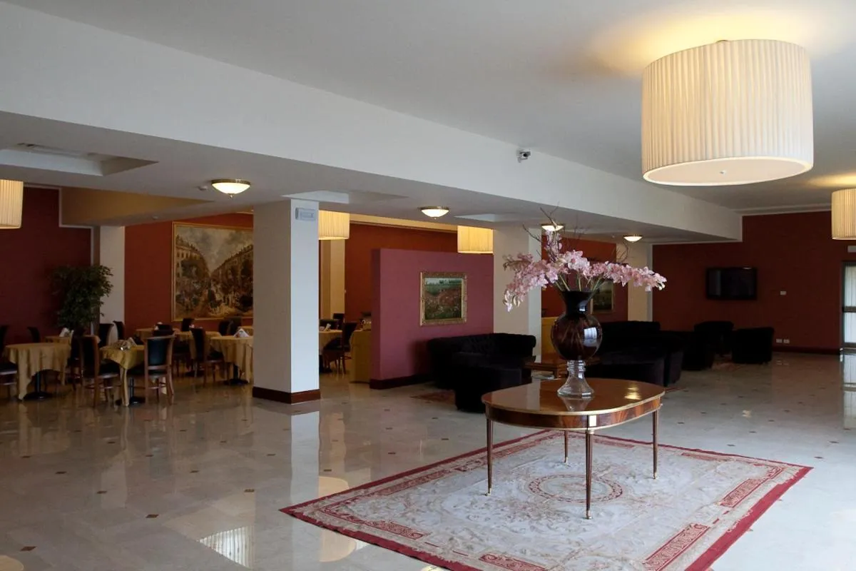 Lobby or reception in Hotel Maxim