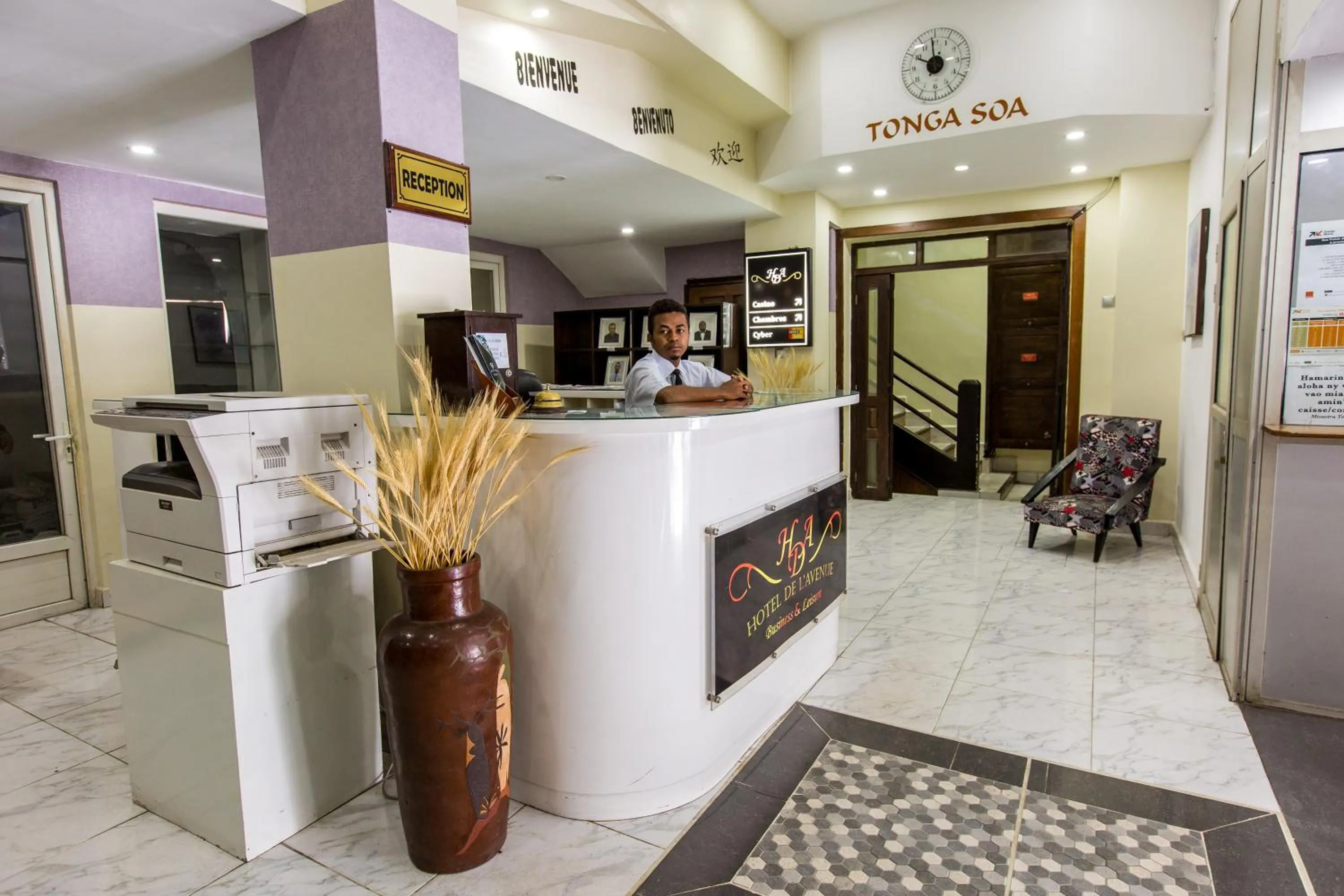Lobby or reception in Hotel de L'Avenue - Tana City Centre
