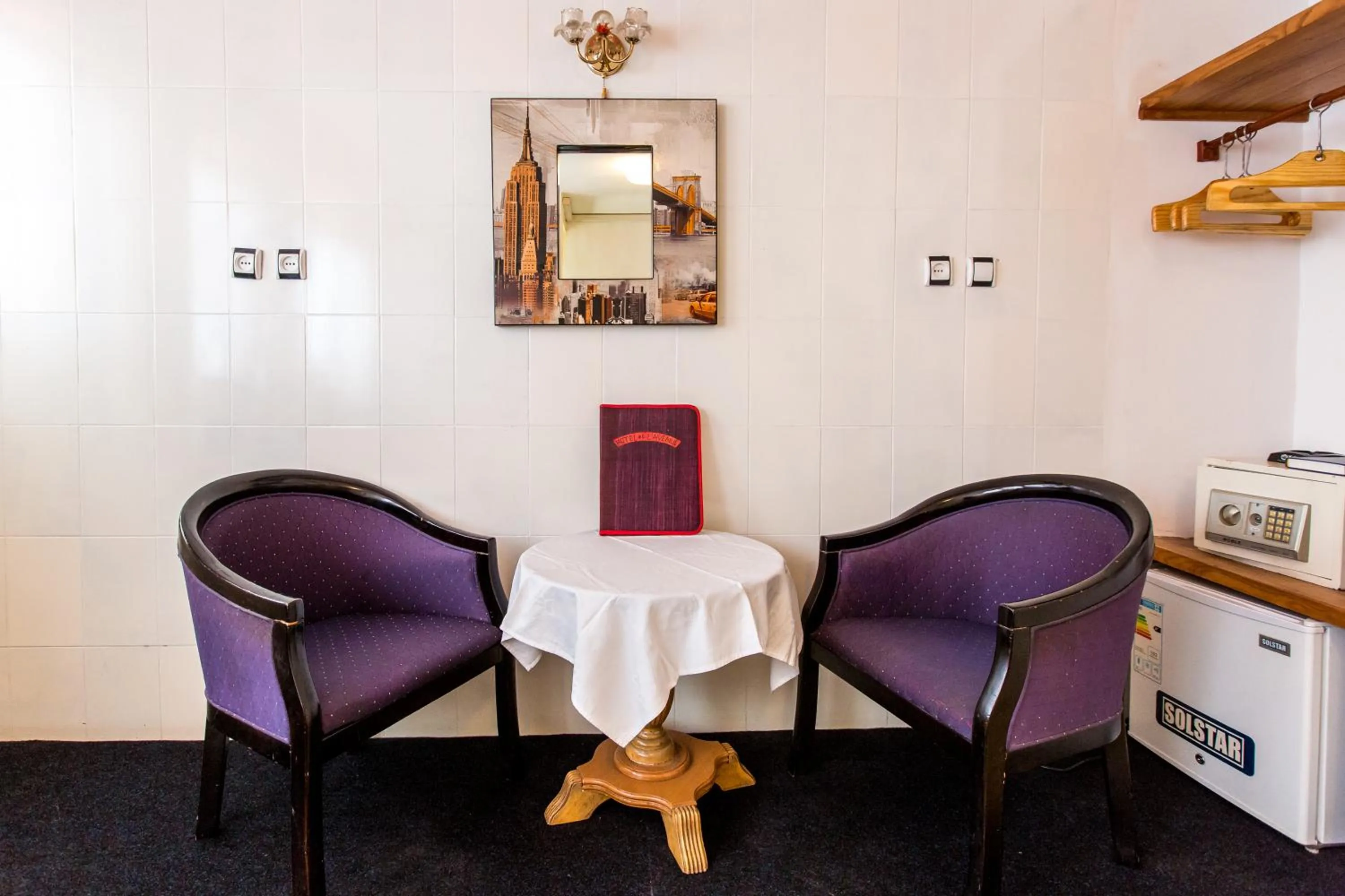 Decorative detail in Hotel de L'Avenue - Tana City Centre