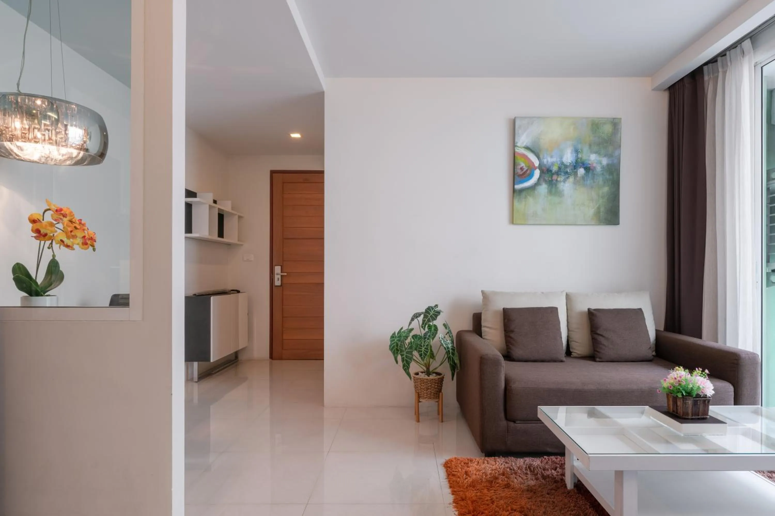 Beverly 33 by Aspira