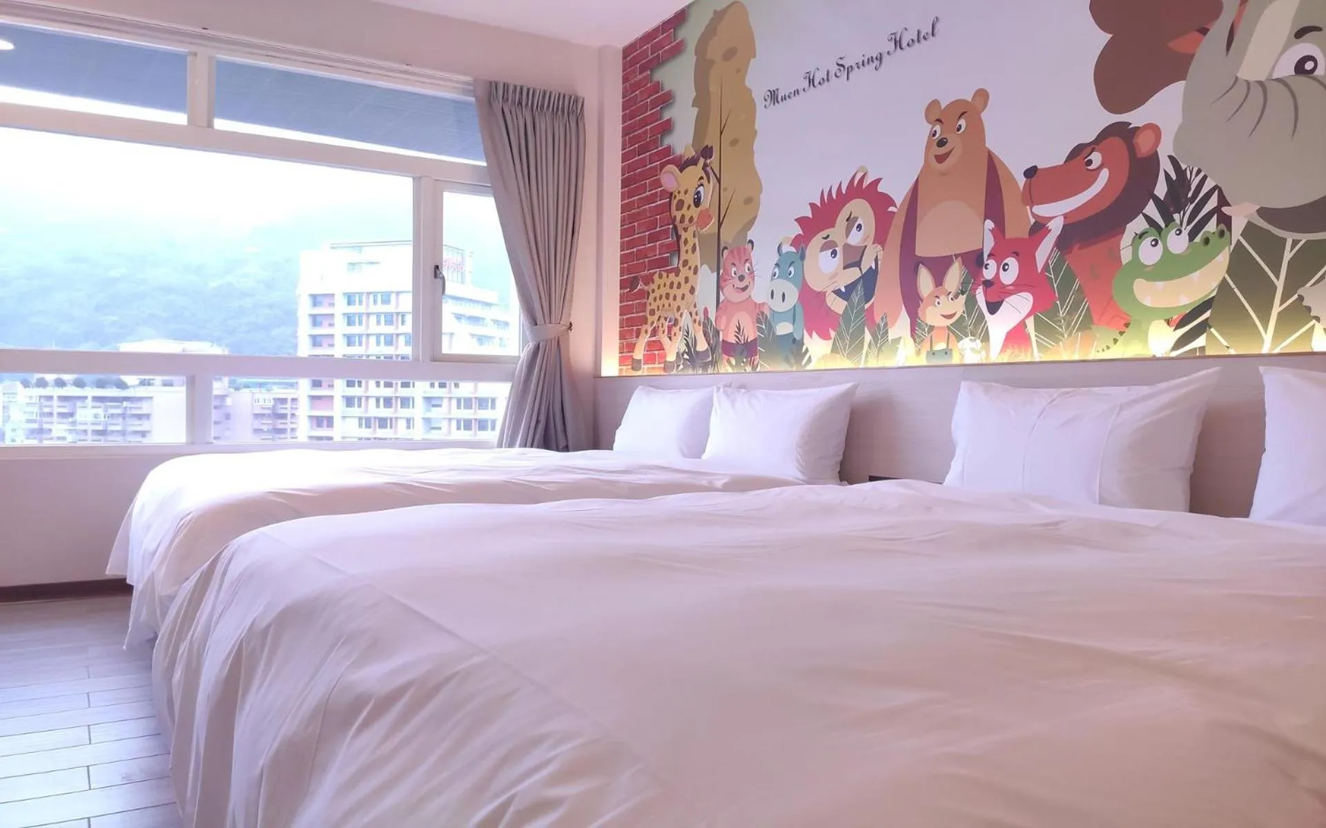 Bed in Muen Yuan Dong Hot Spring Hotel