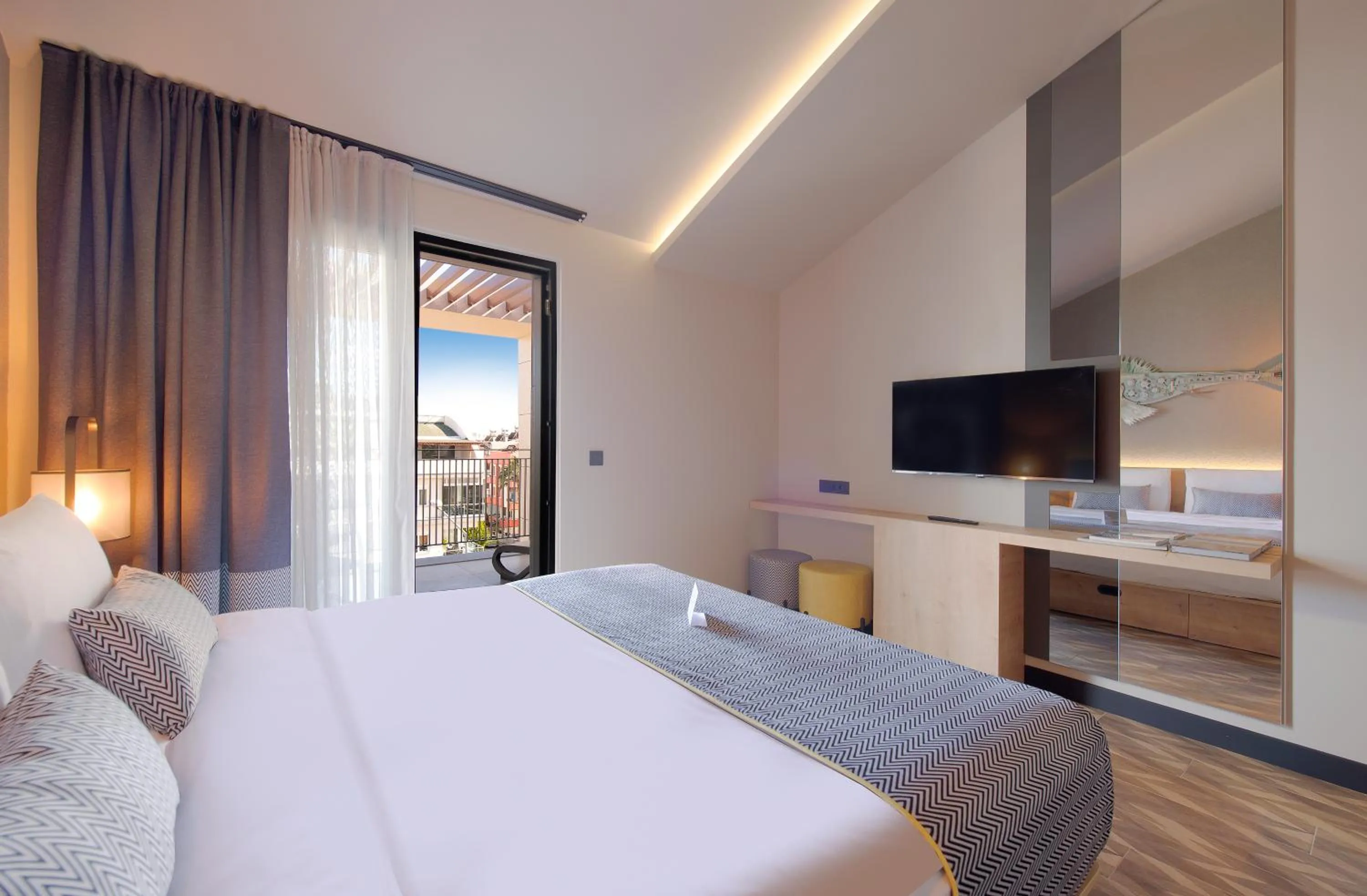 Bed in Trend Suites CYCLE