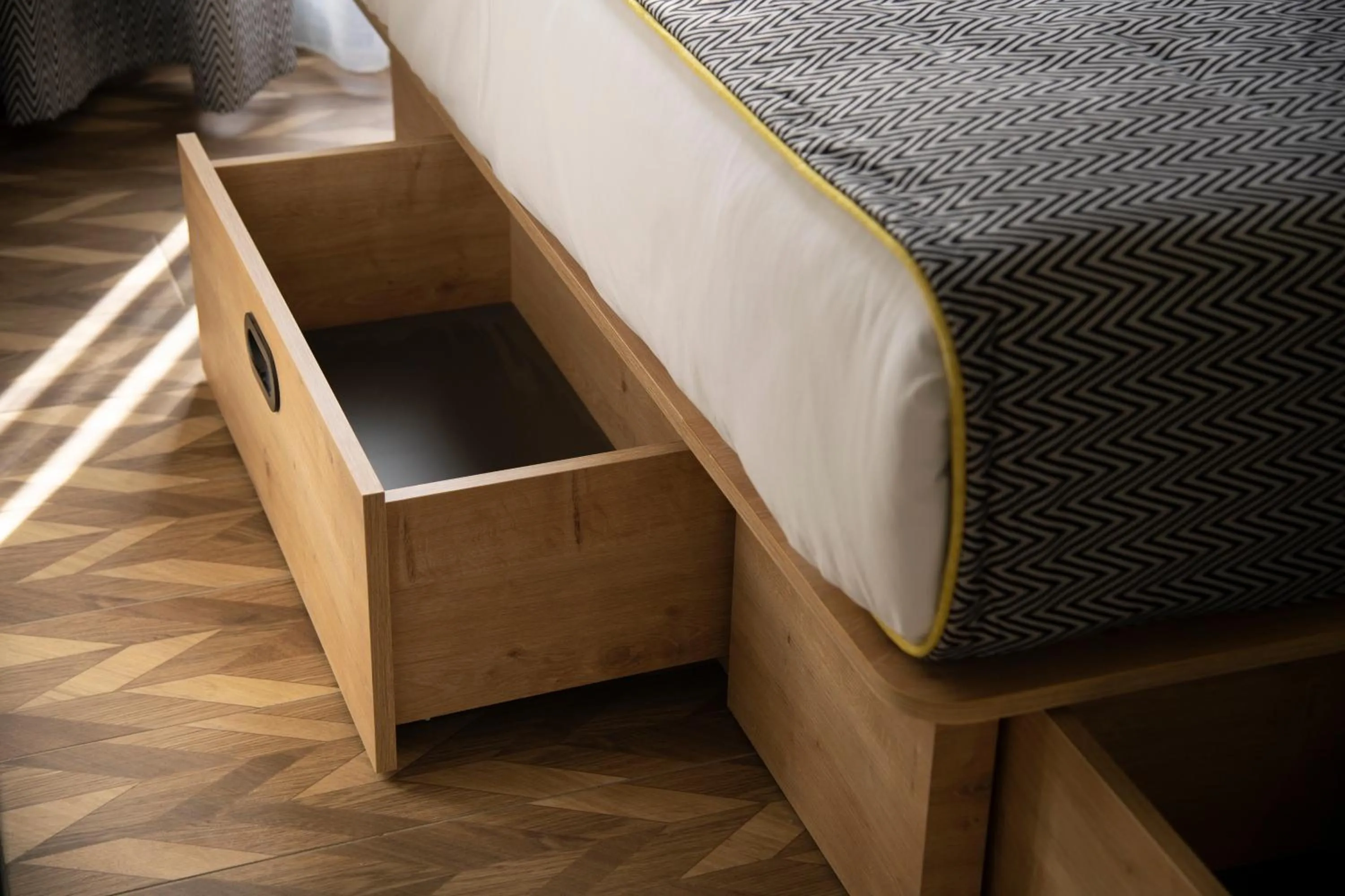 Bed in Trend Suites CYCLE