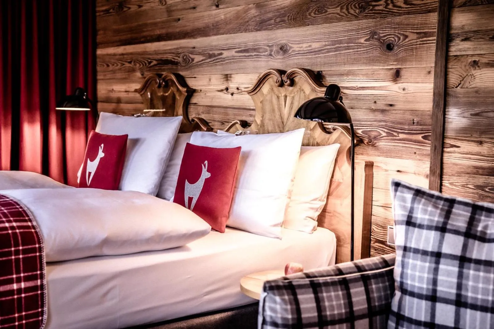 Bed in Kitzhof Mountain Design Resort, 4 Sterne Superior