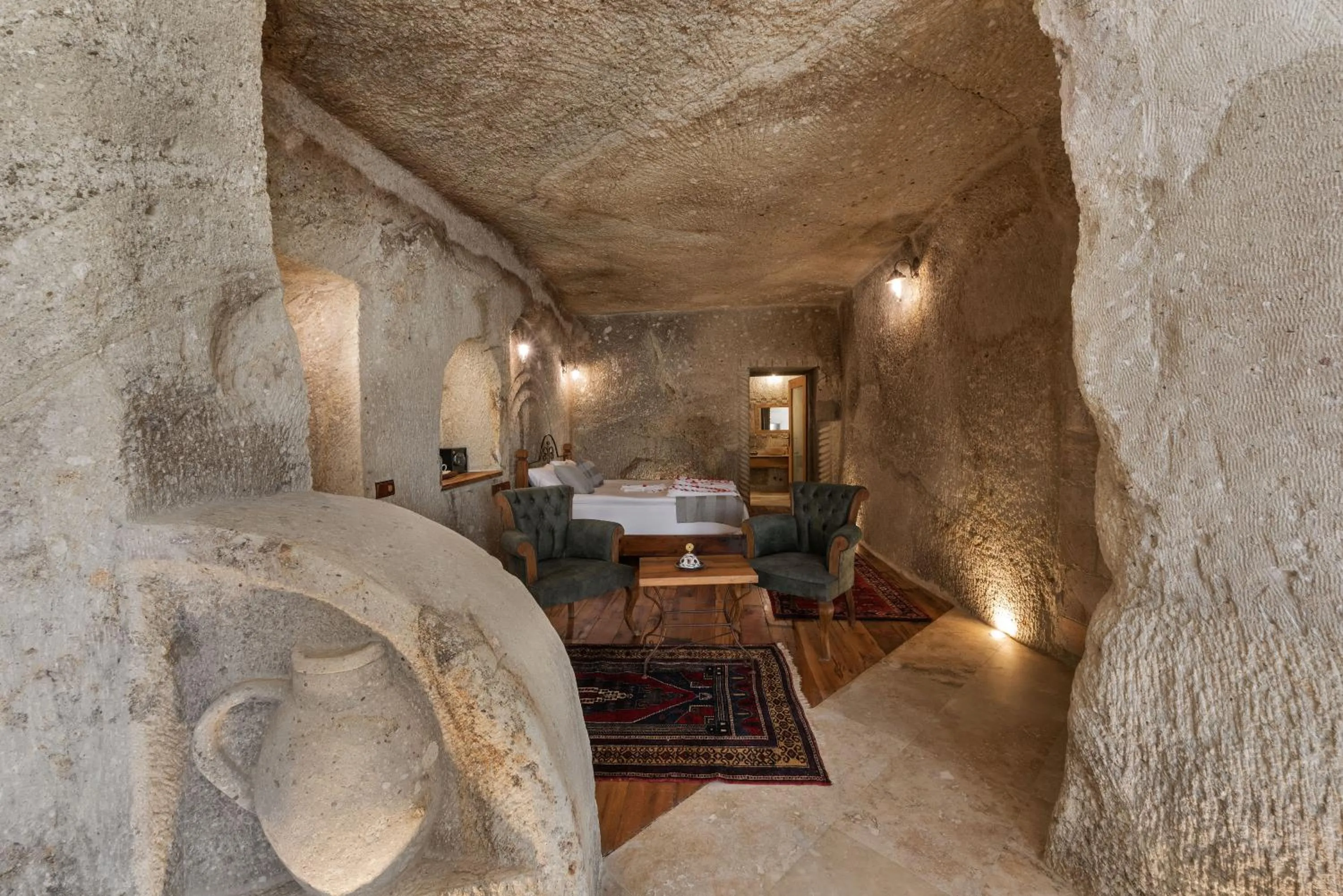 Living room in Sarnich Cave Suites