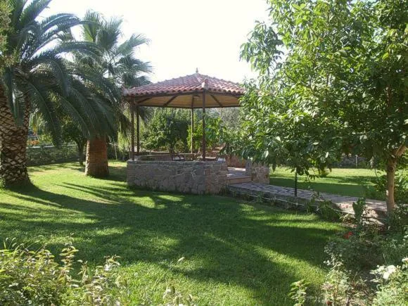 Facade/entrance in Nadia Apartments