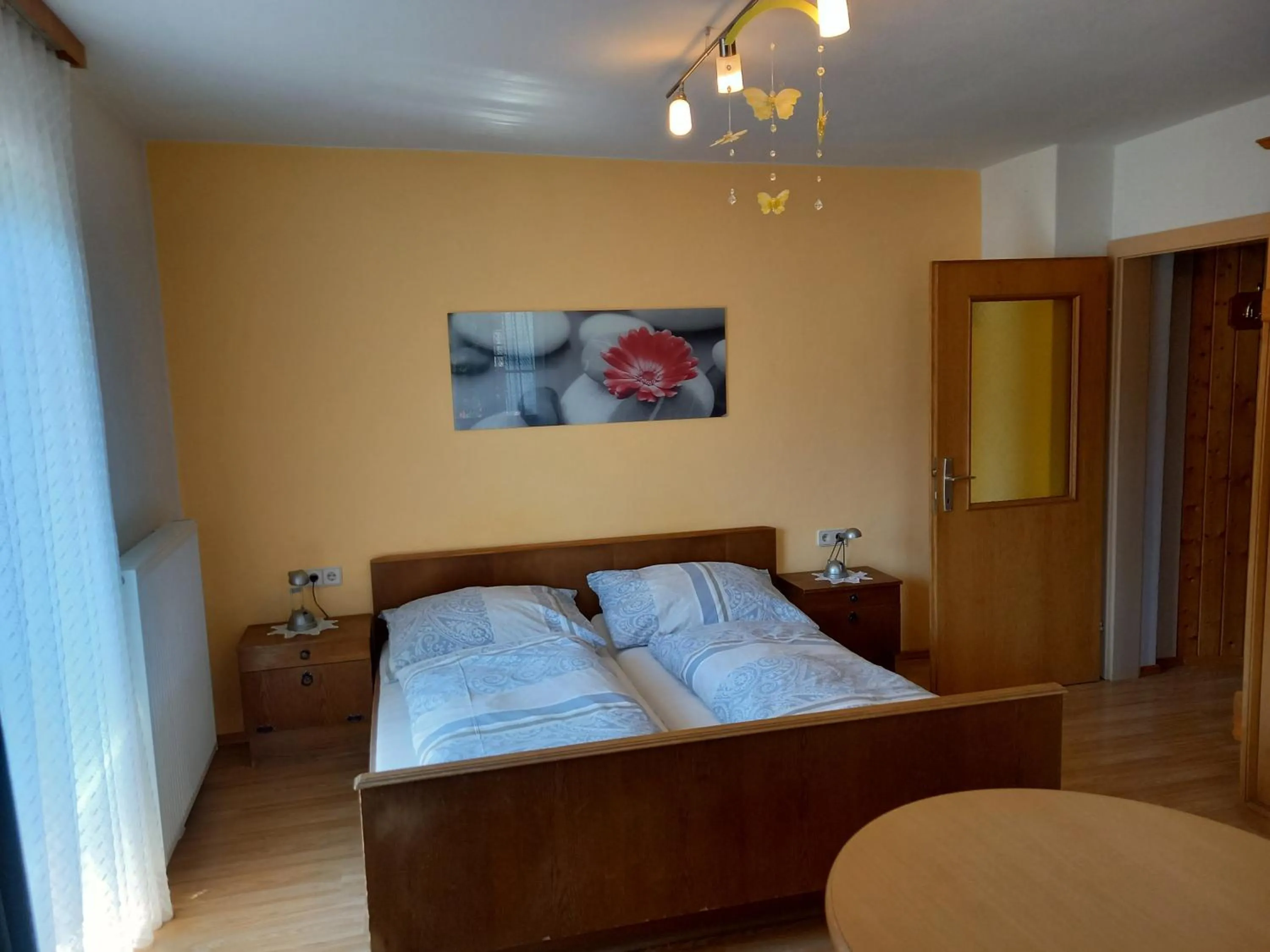 Living room, Bed in Tischnerhof Appartements