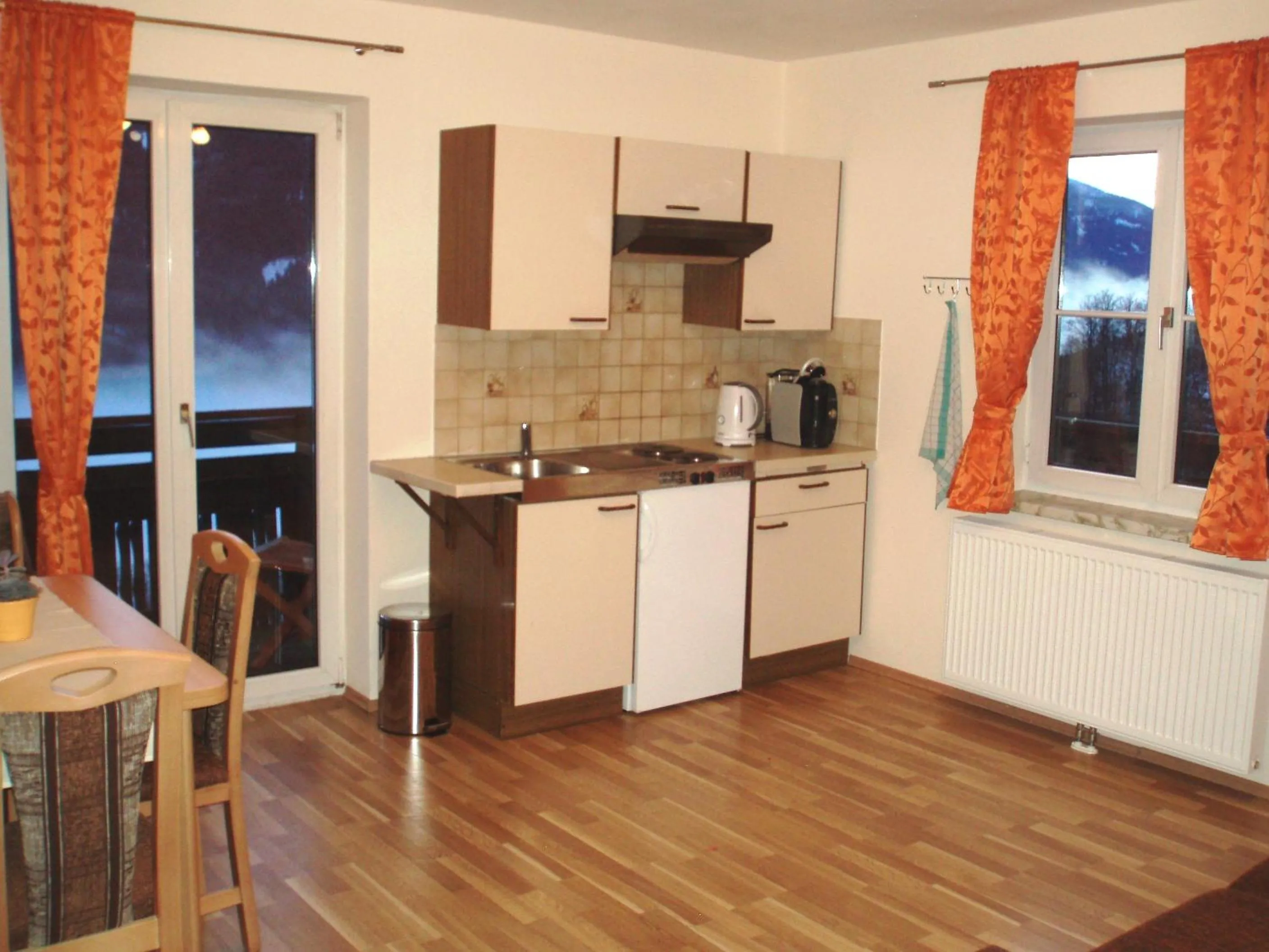 Kitchen or kitchenette in Tischnerhof Appartements