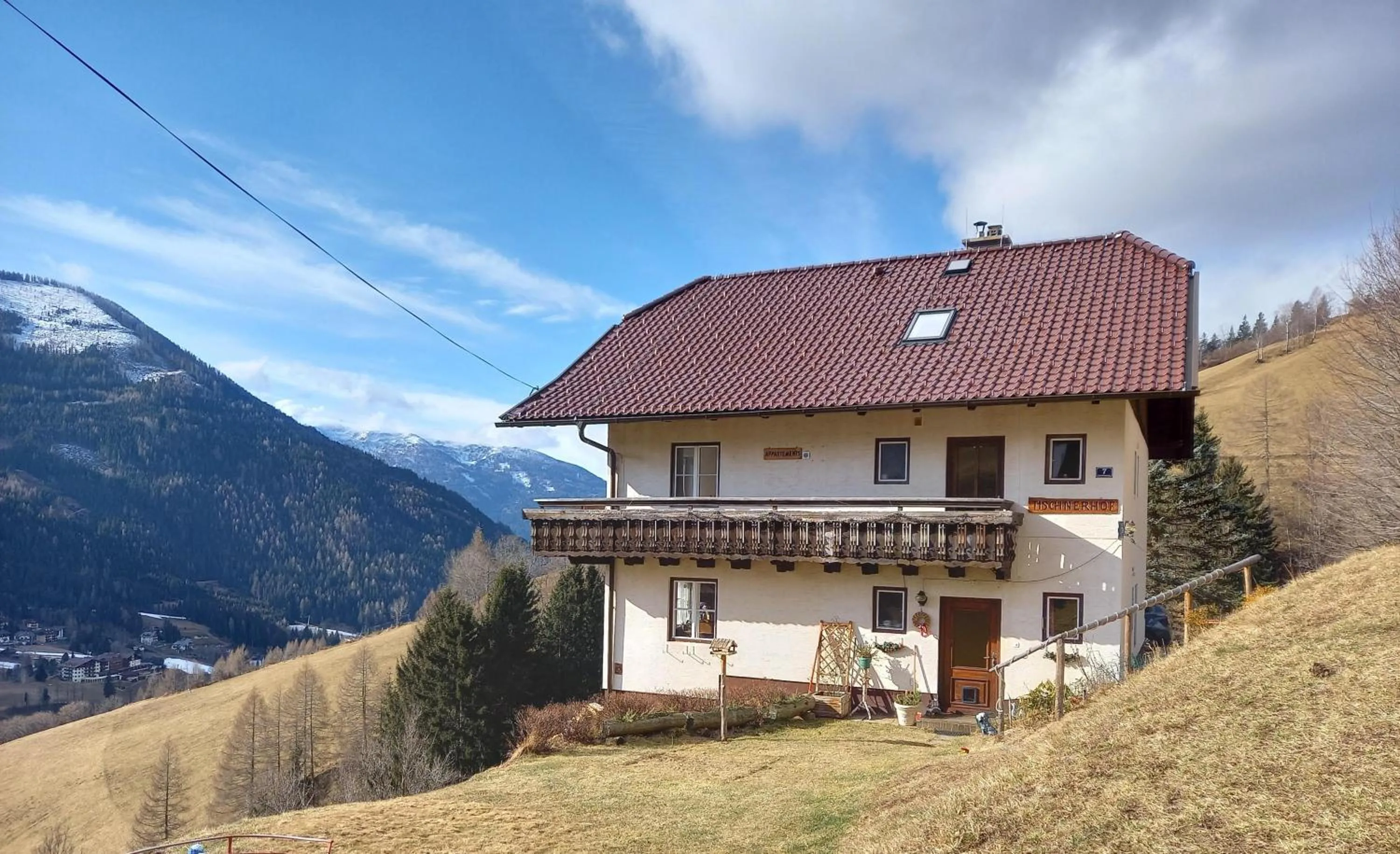 Property building in Tischnerhof Appartements