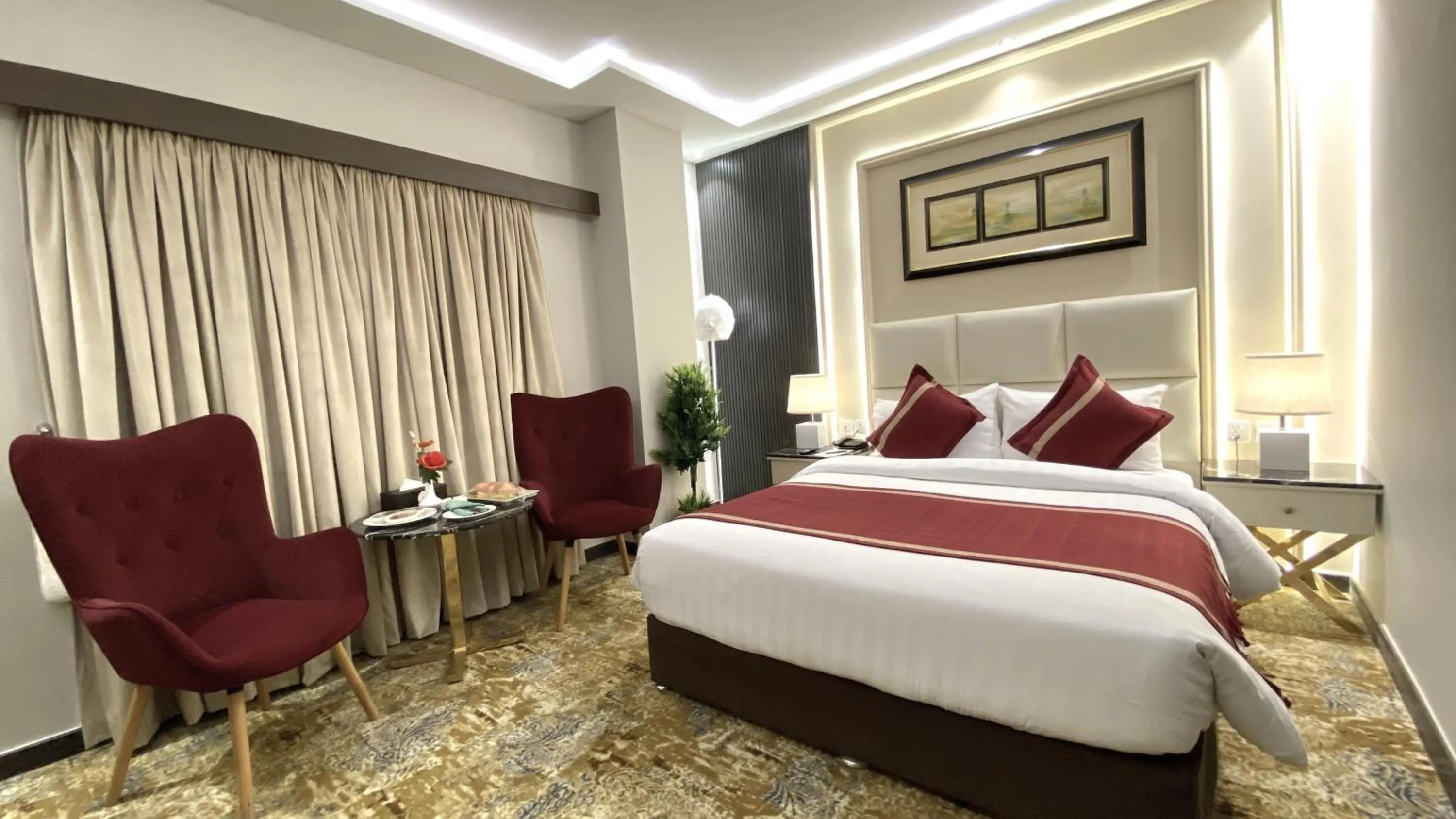 Bedroom, Bed in Best Western Plus Grand Multan