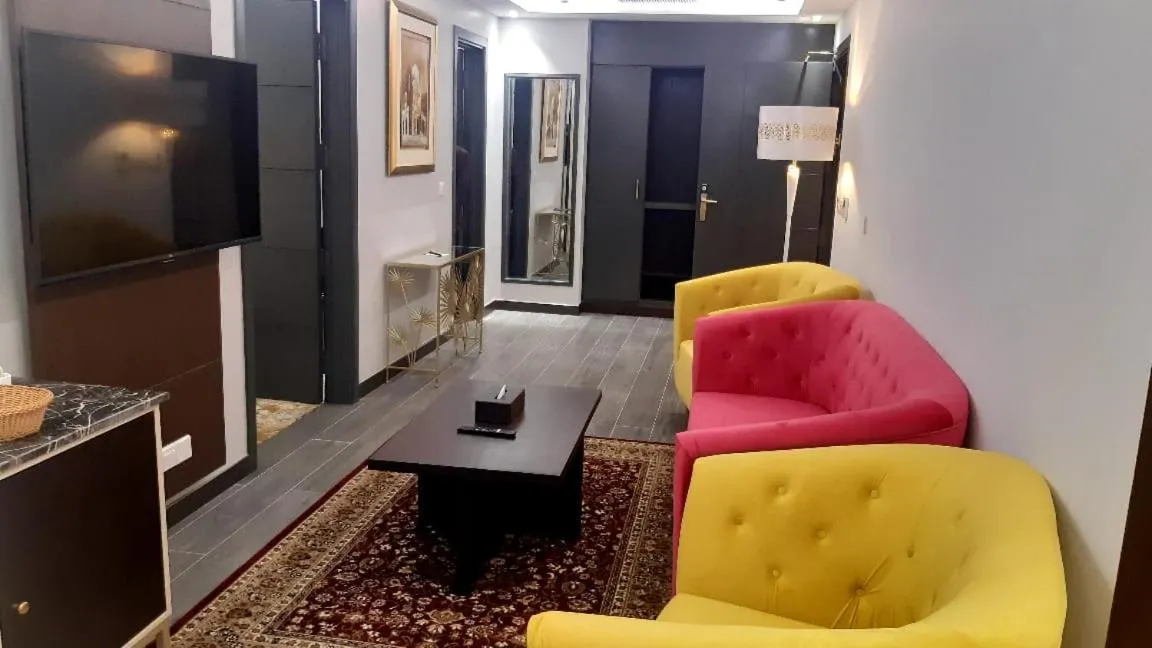 Communal lounge/ TV room in Yasrib Hospitality