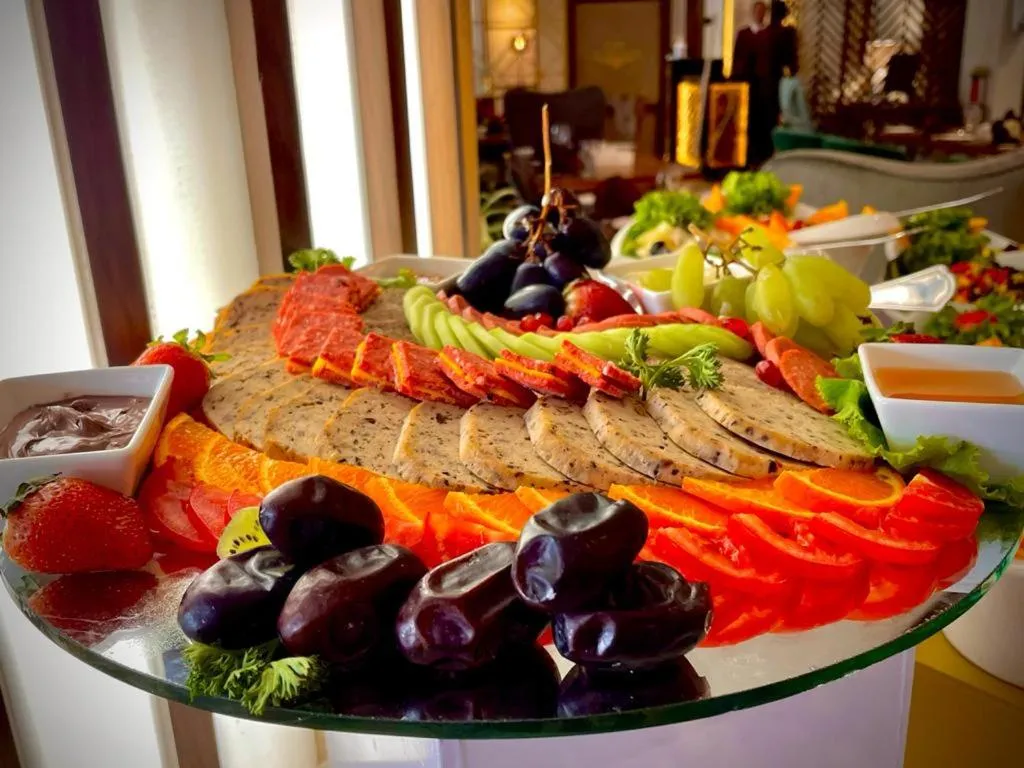 Restaurant/places to eat in Best Western Plus Grand Multan