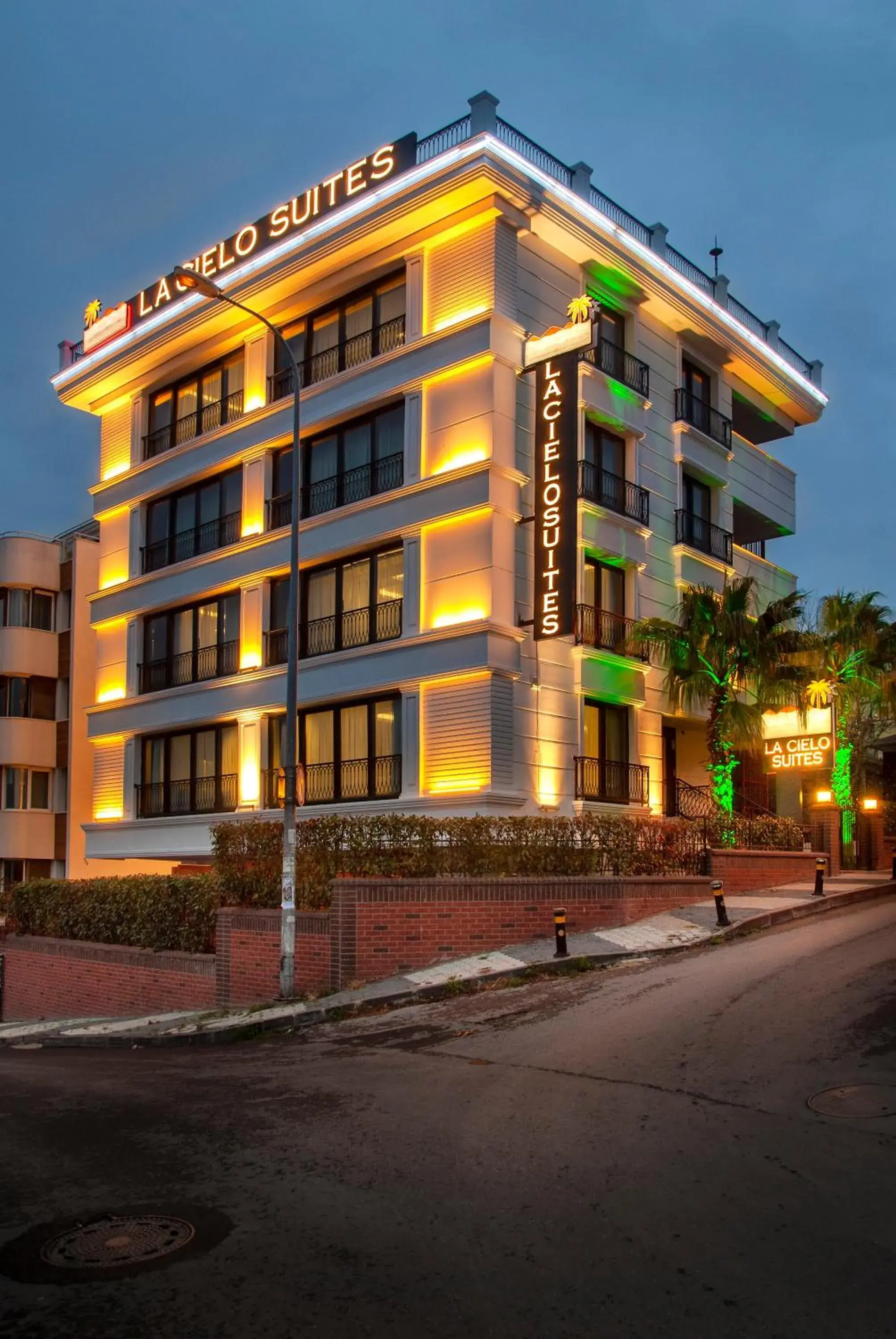 Property building in La Cielo Hotel Bostancı Property building in La Cielo Hotel Bostancı