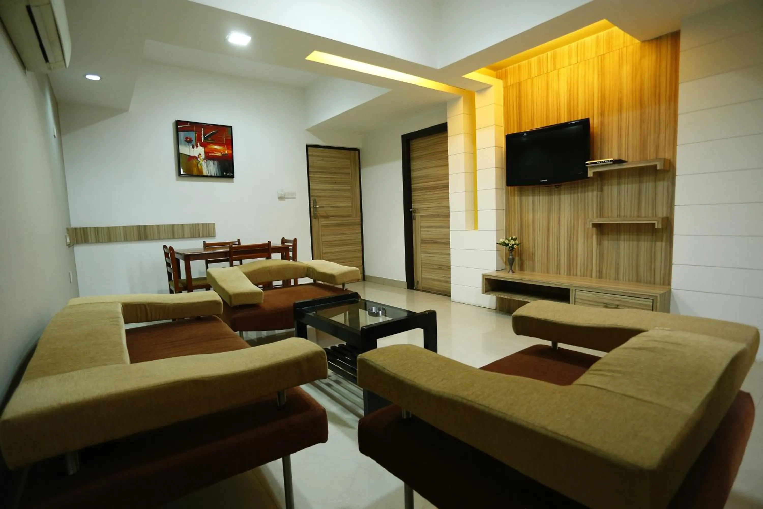 Seating area in Hotel City Centre Residency