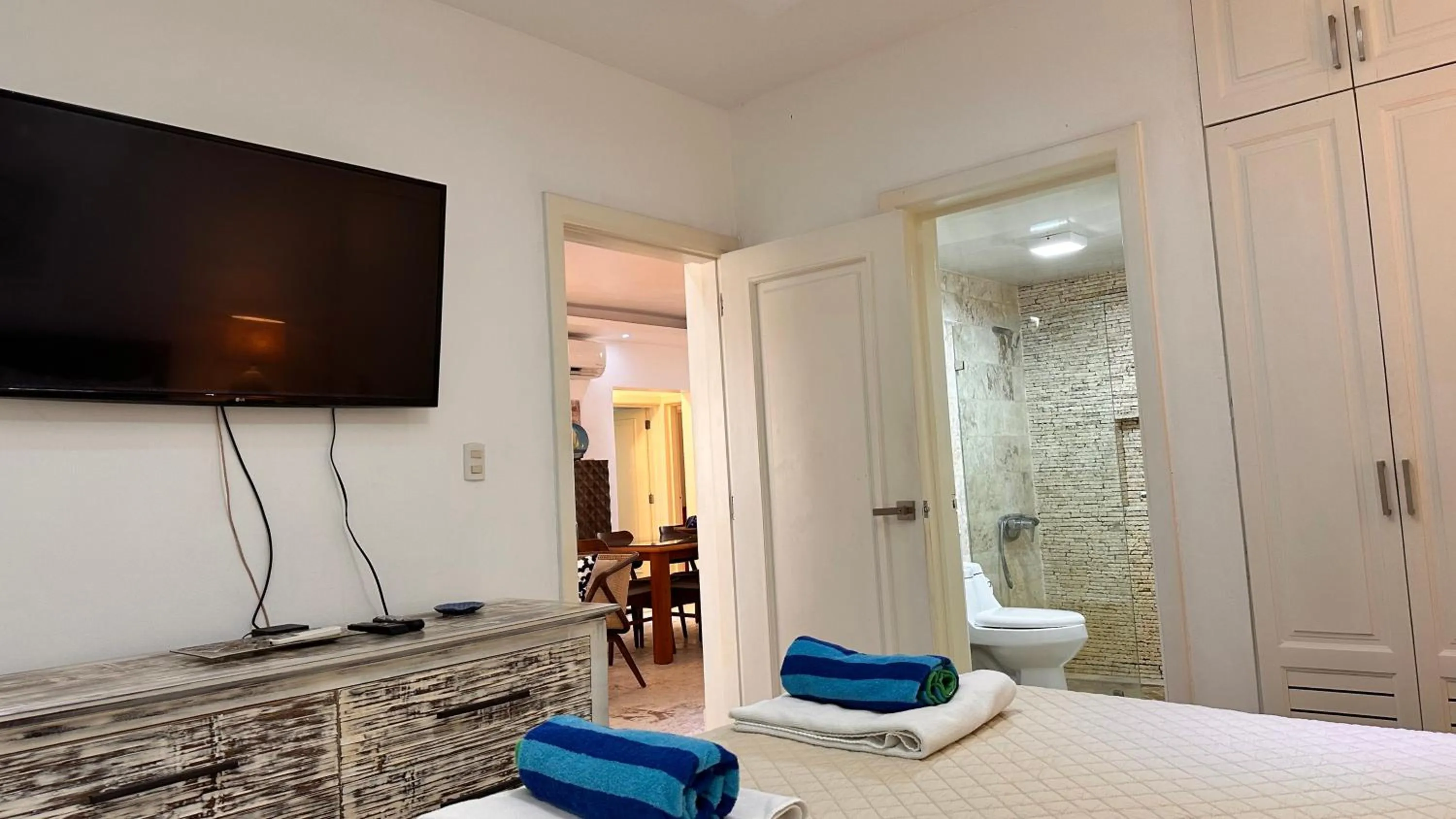 Bathroom in Stanza Mare Beach Front