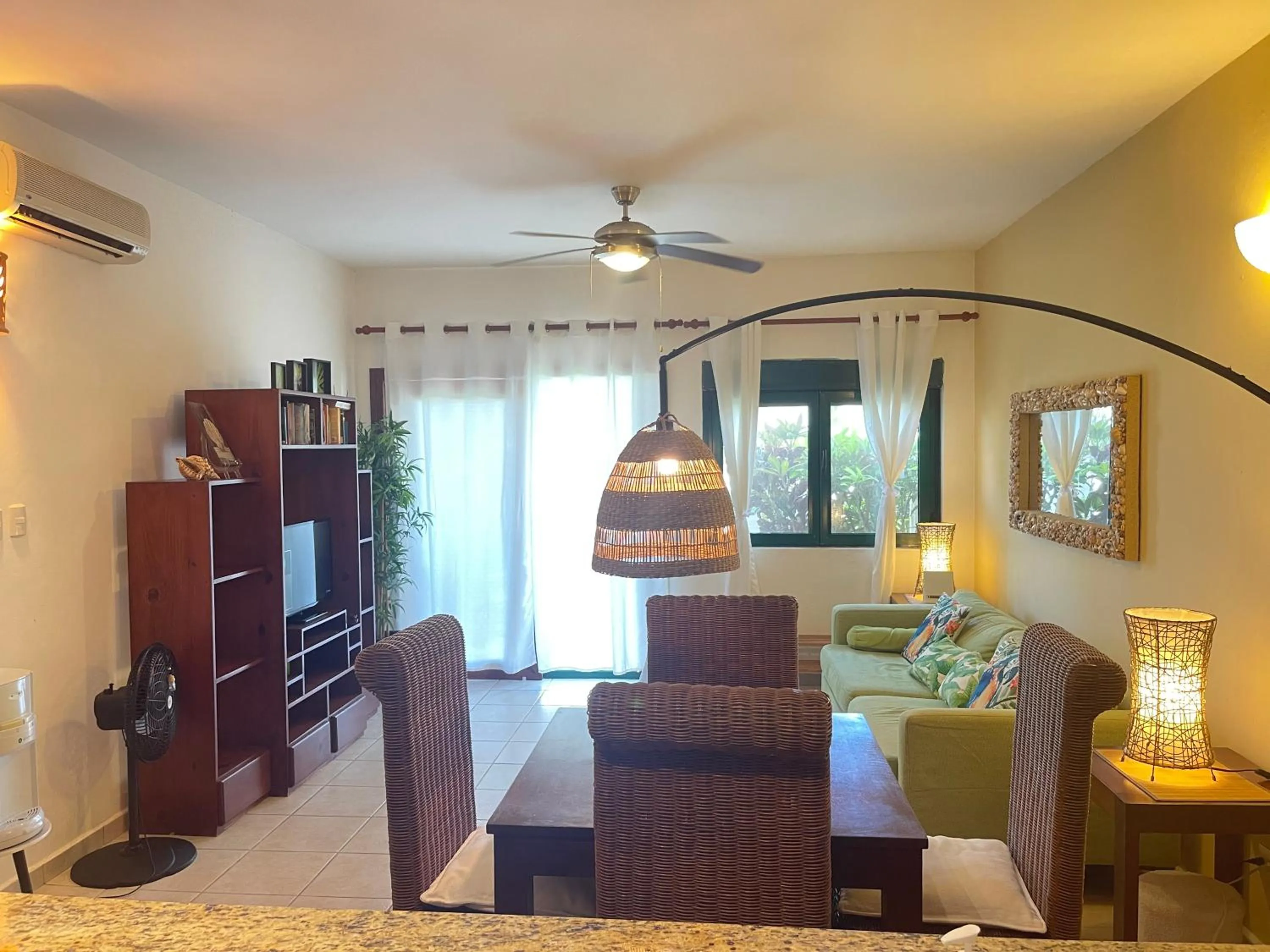 TV and multimedia in Stanza Mare Beach Front