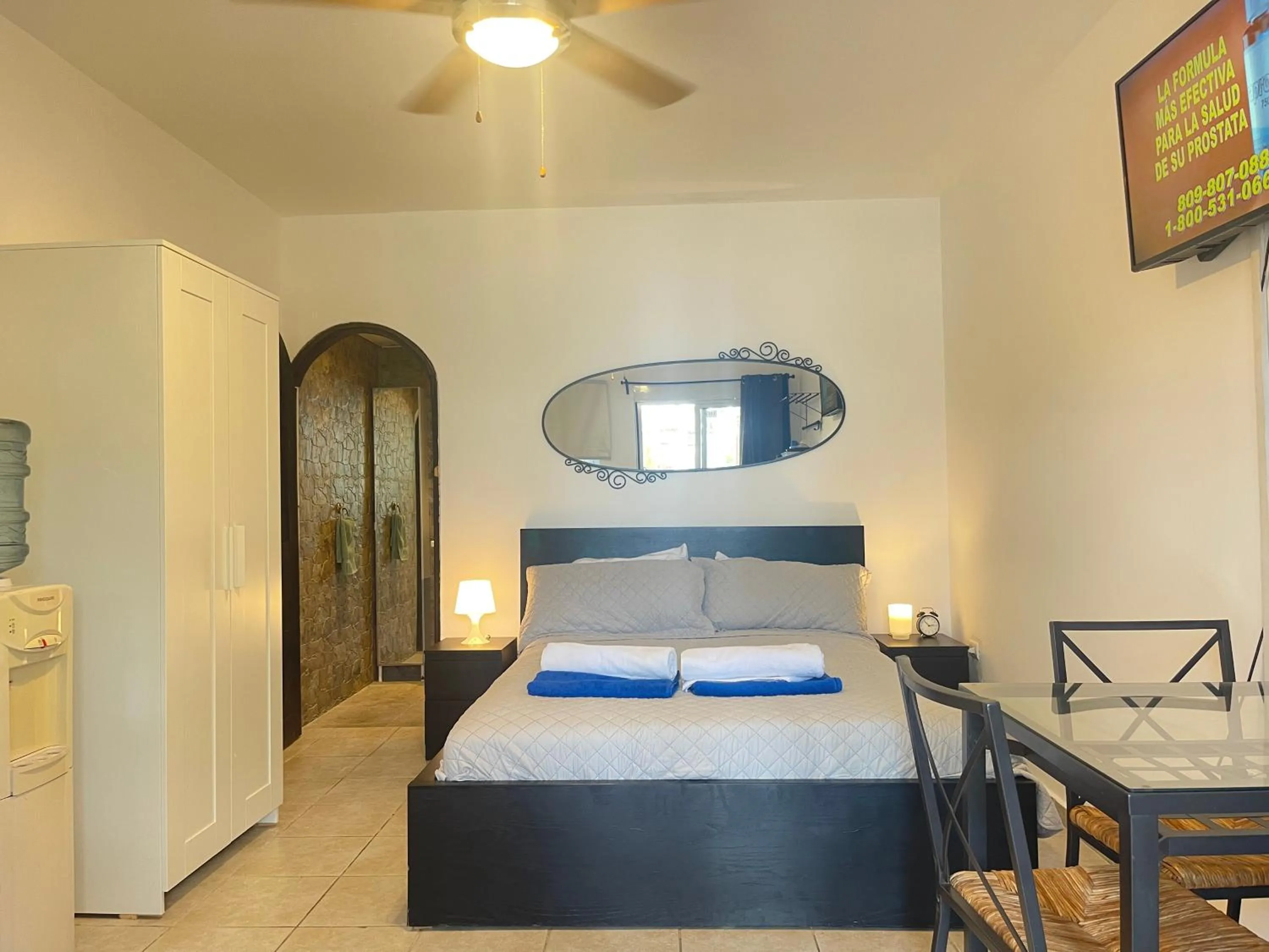 Bed in Stanza Mare Beach Front