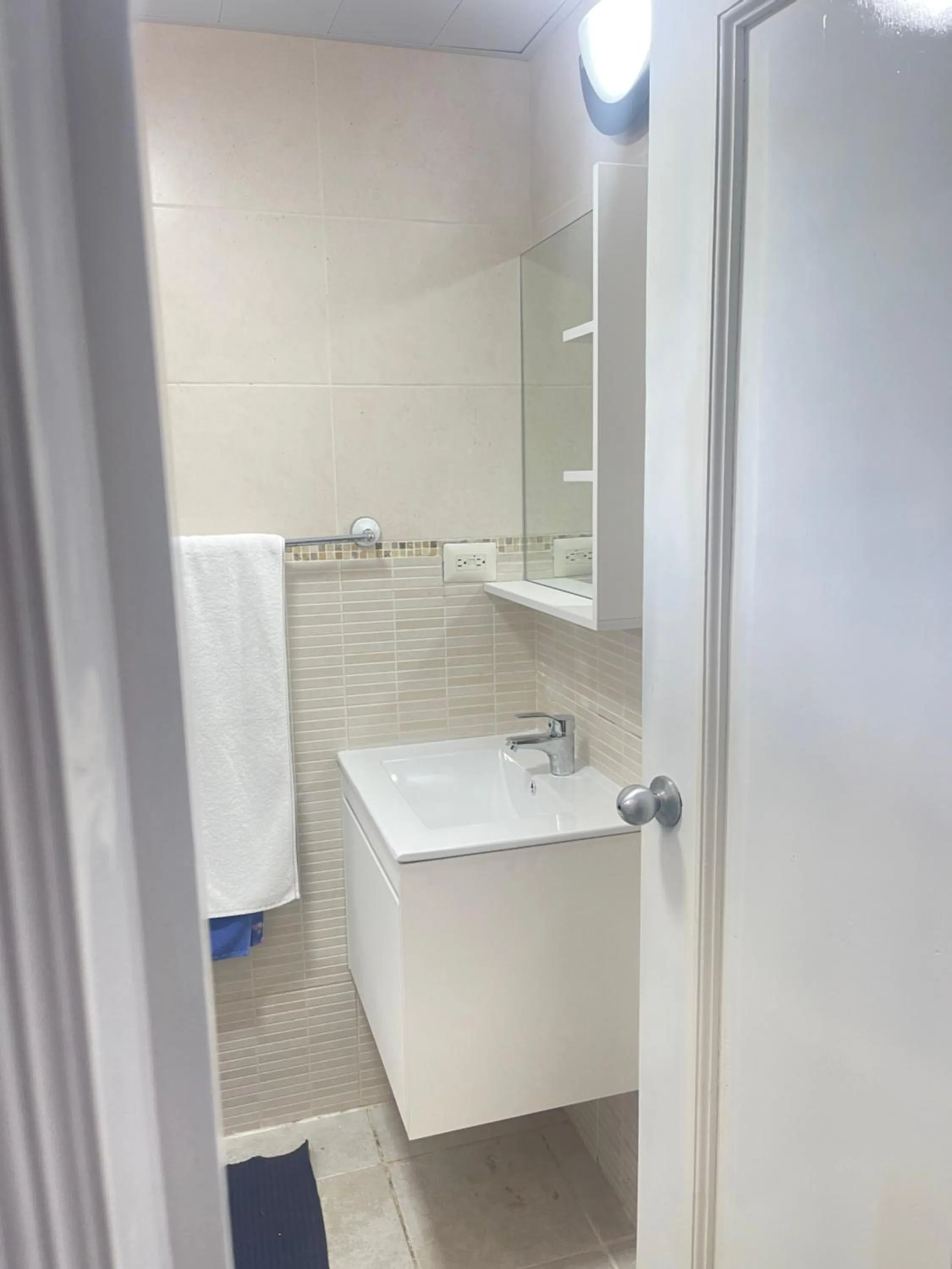 Shower in Stanza Mare Beach Front