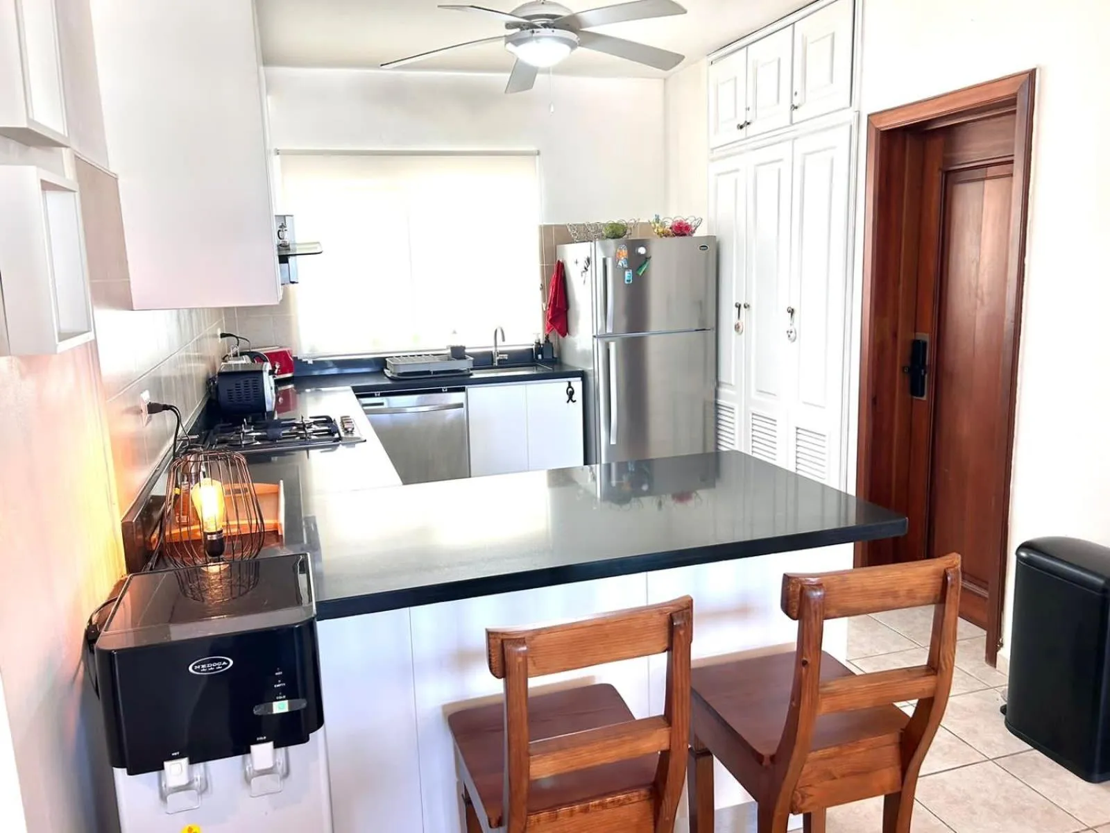 Kitchen or kitchenette in Stanza Mare Beach Front