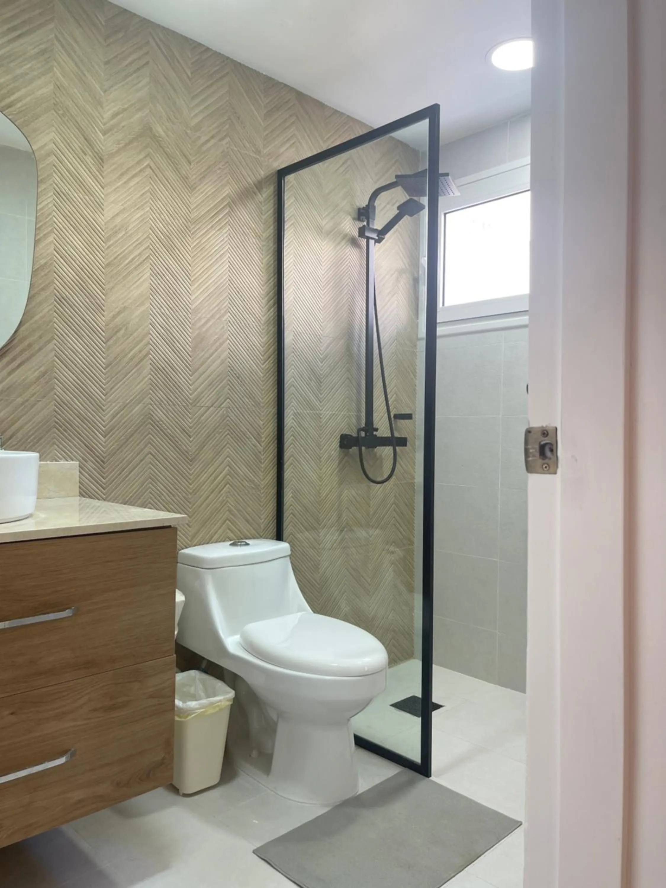 Shower in Stanza Mare Beach Front