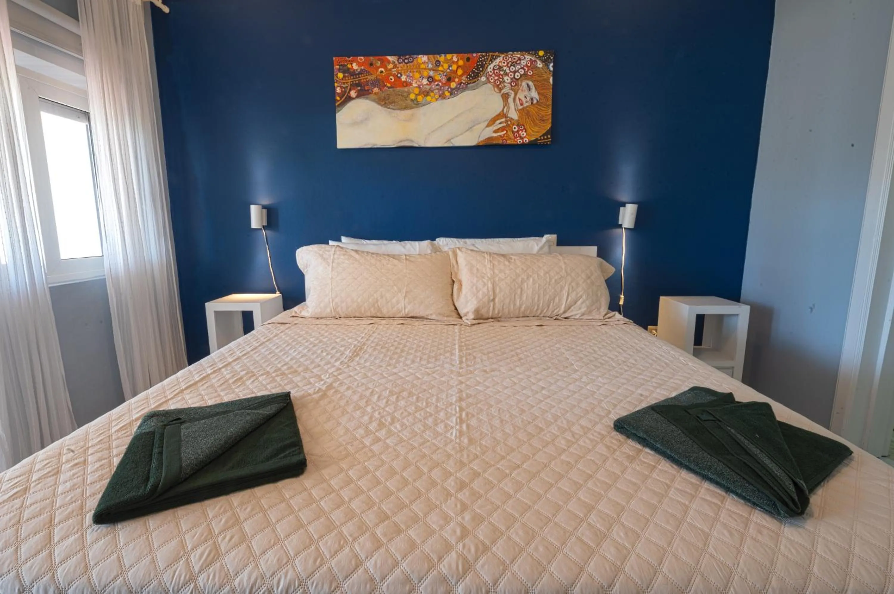 Bed in Stanza Mare Beach Front