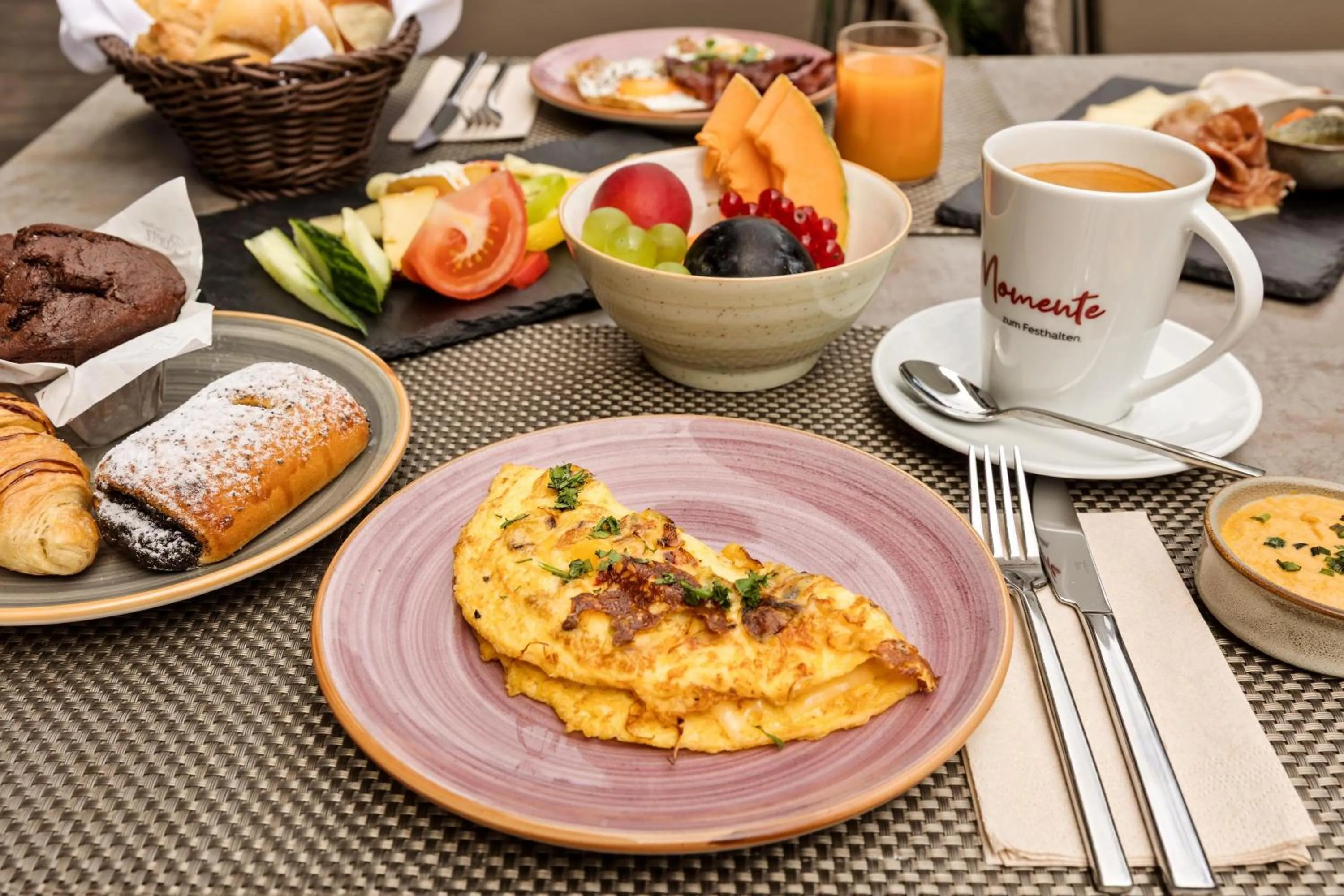 Restaurant/places to eat in Austria Trend Hotel Congress Innsbruck