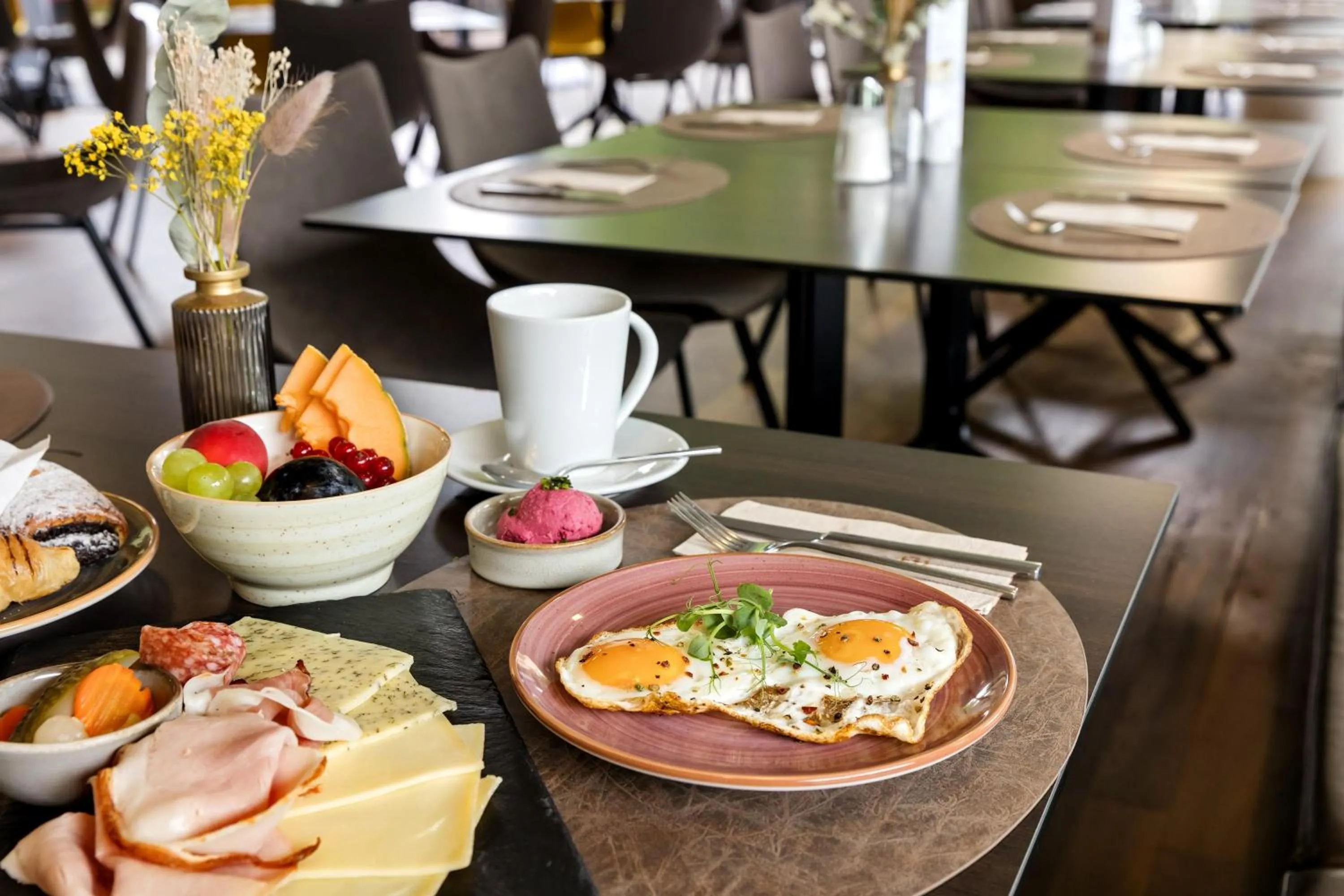 Restaurant/places to eat in Austria Trend Hotel Congress Innsbruck