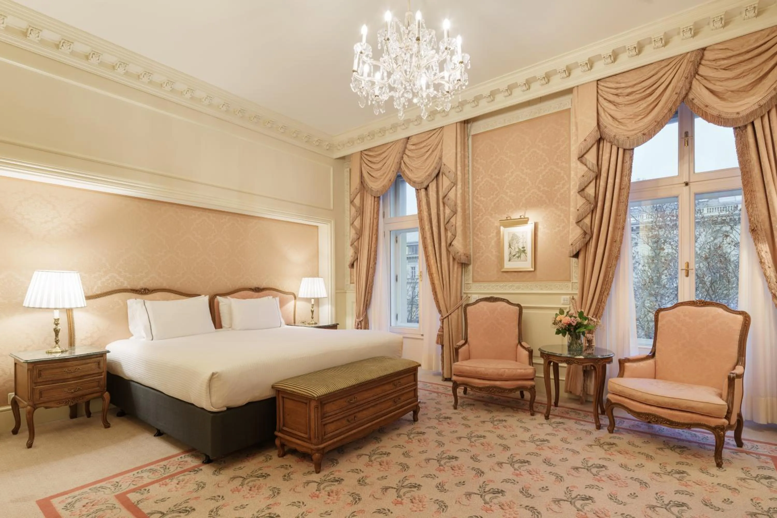 Bed in Eurostars Grand Hotel Wien