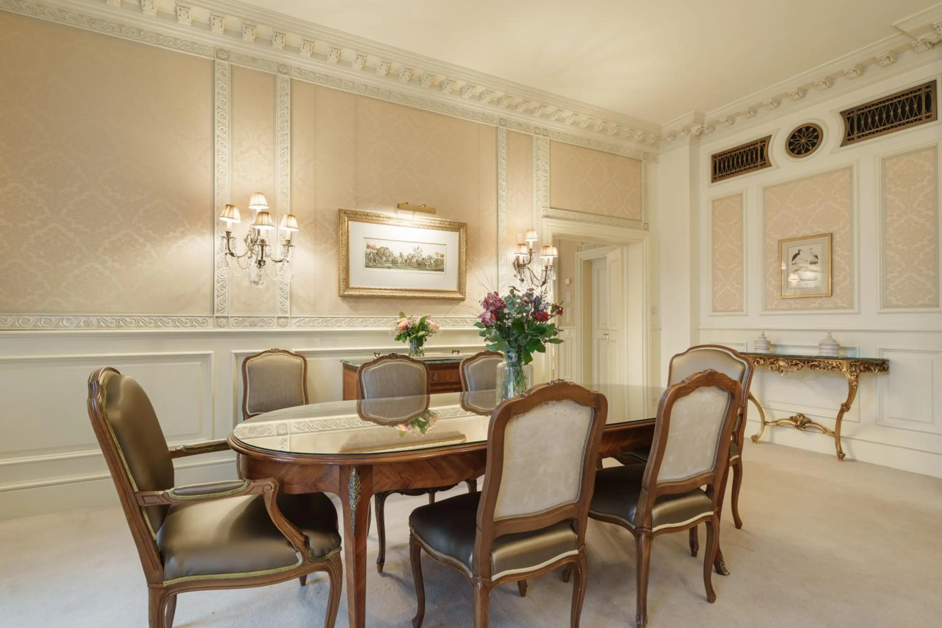 Dining area in Eurostars Grand Hotel Wien