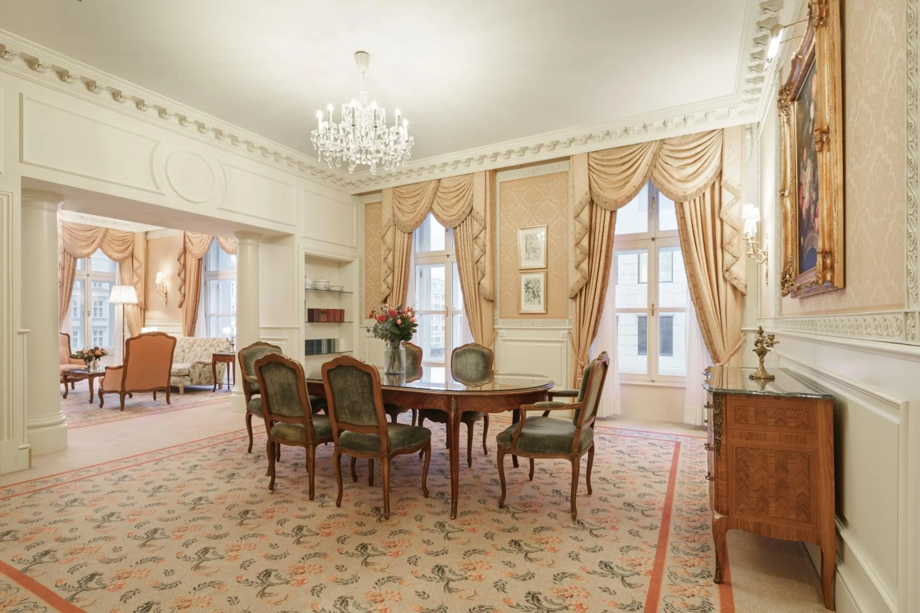 Library in Eurostars Grand Hotel Wien