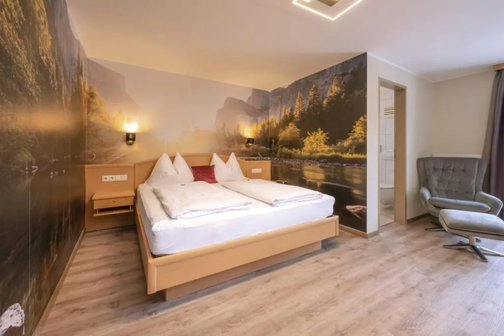 Photo of the whole room, Bed in Hotel Acherl