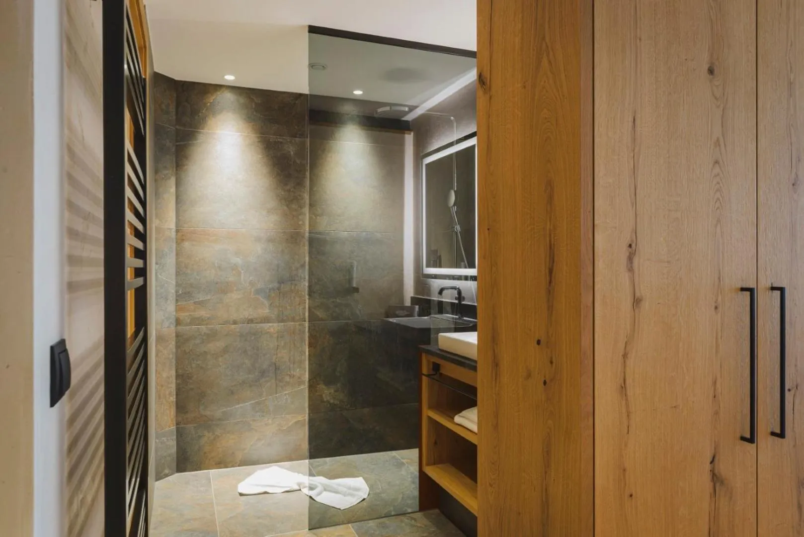 Bathroom in Hotel Acherl