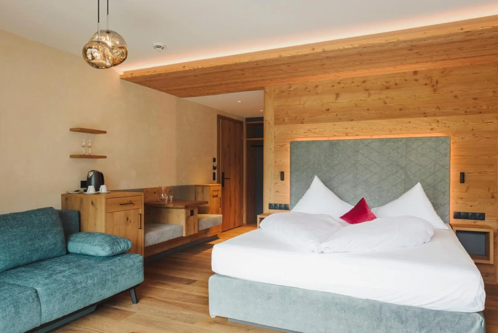 Photo of the whole room, Bed in Hotel Acherl