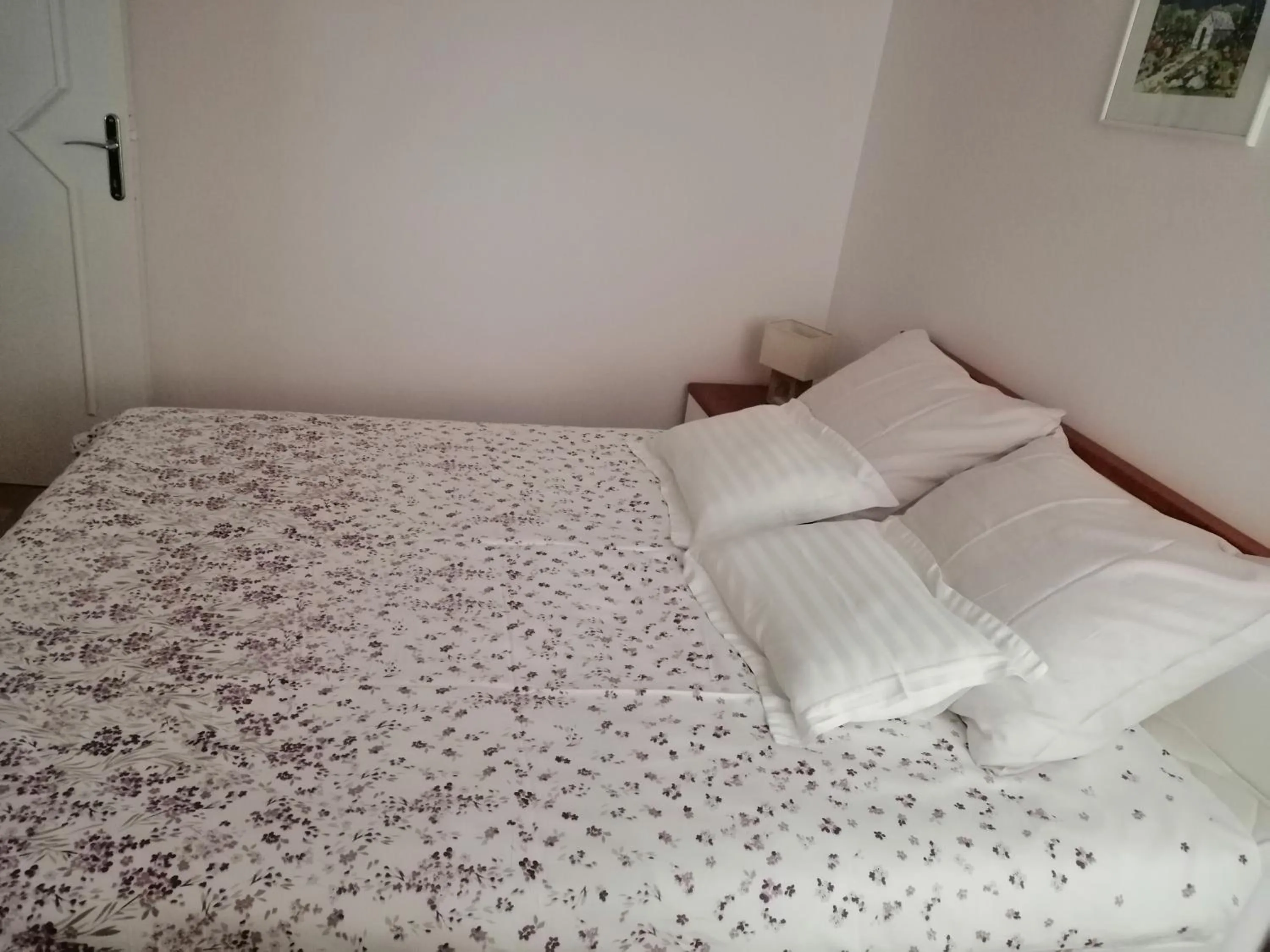 Bed in Apartment Markorcula
