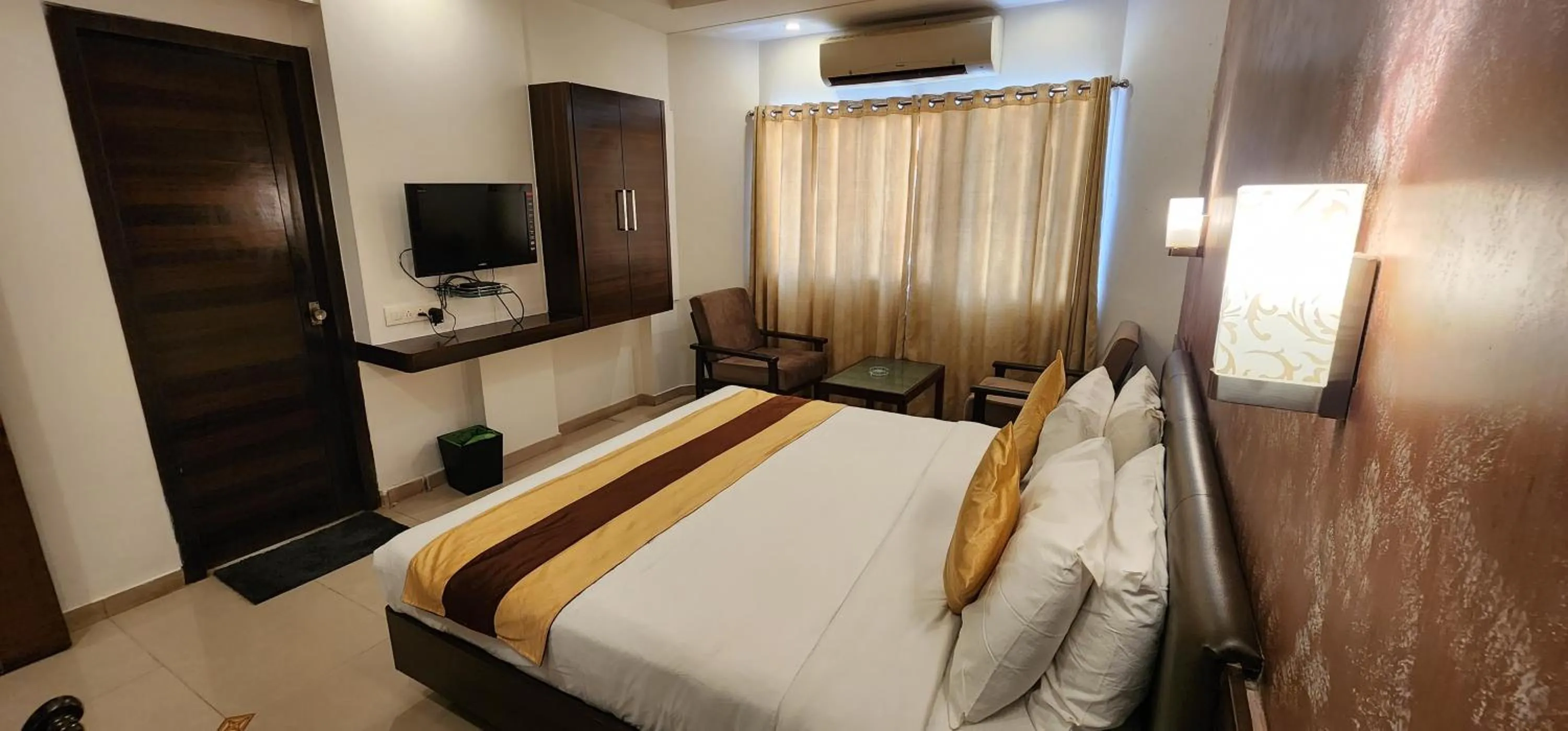 Bed in Hotel Kanak